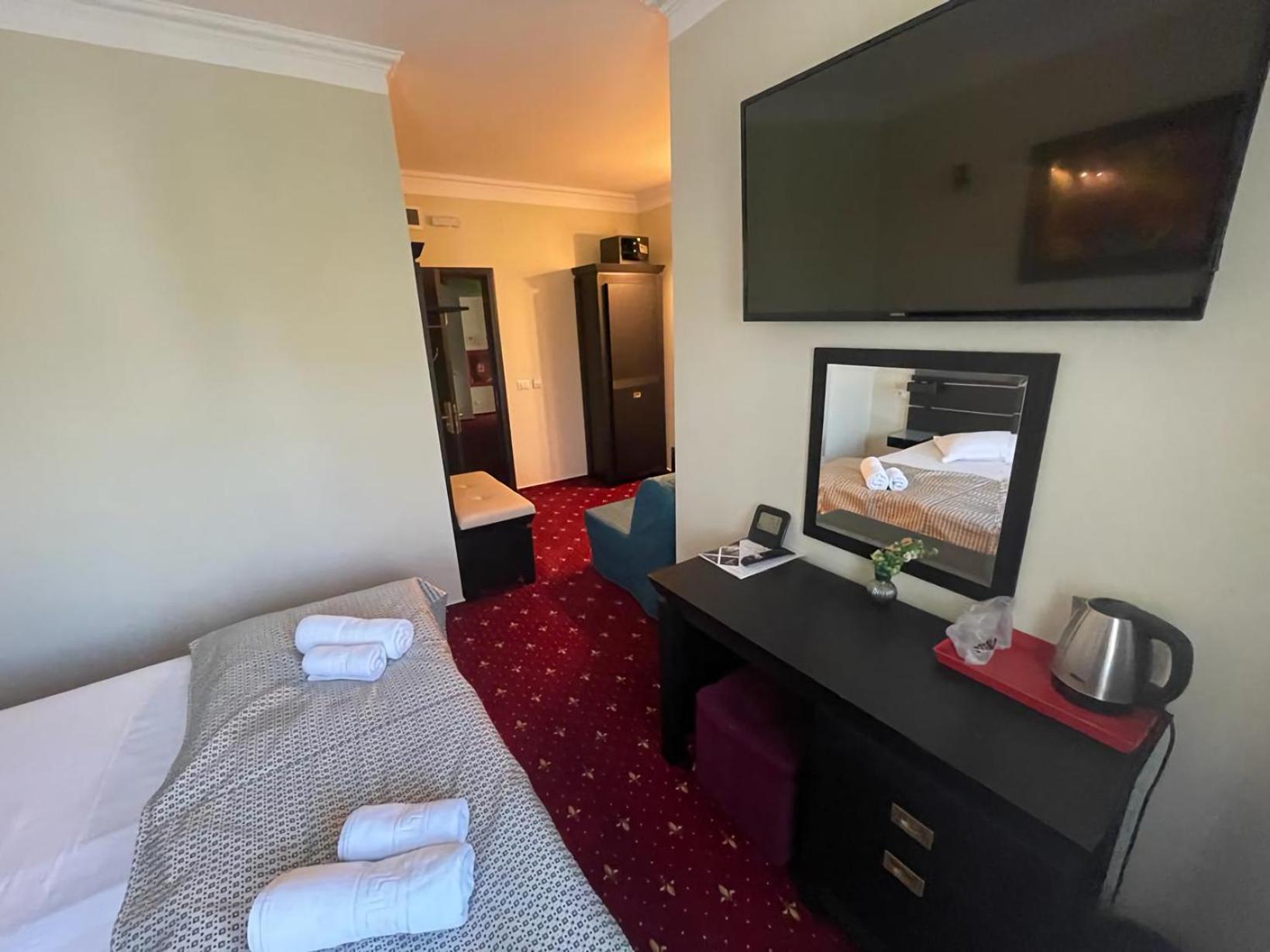 Budget Double or Twin Room photo 1