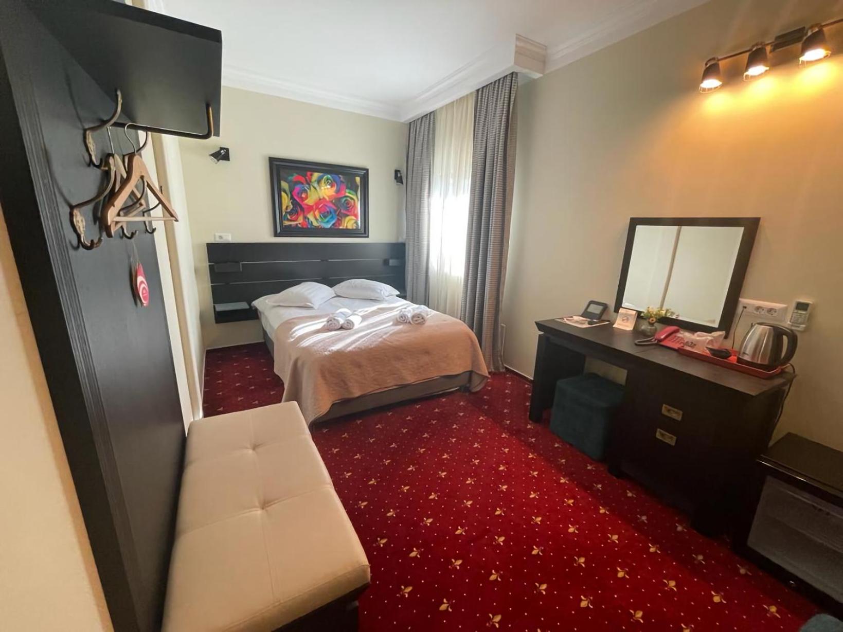 Standard Double Room photo 2