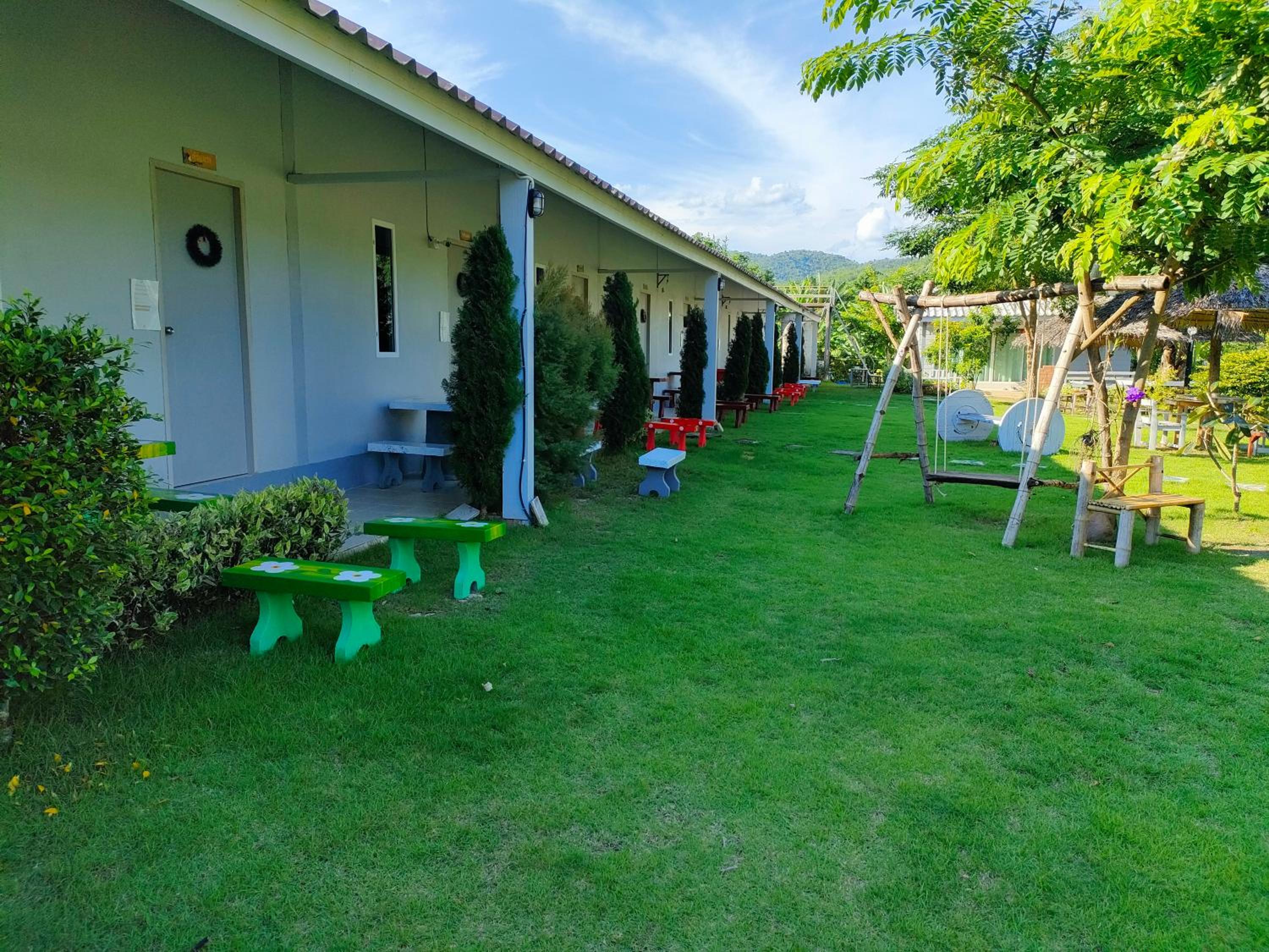 Double Room with Garden View - Photo 14