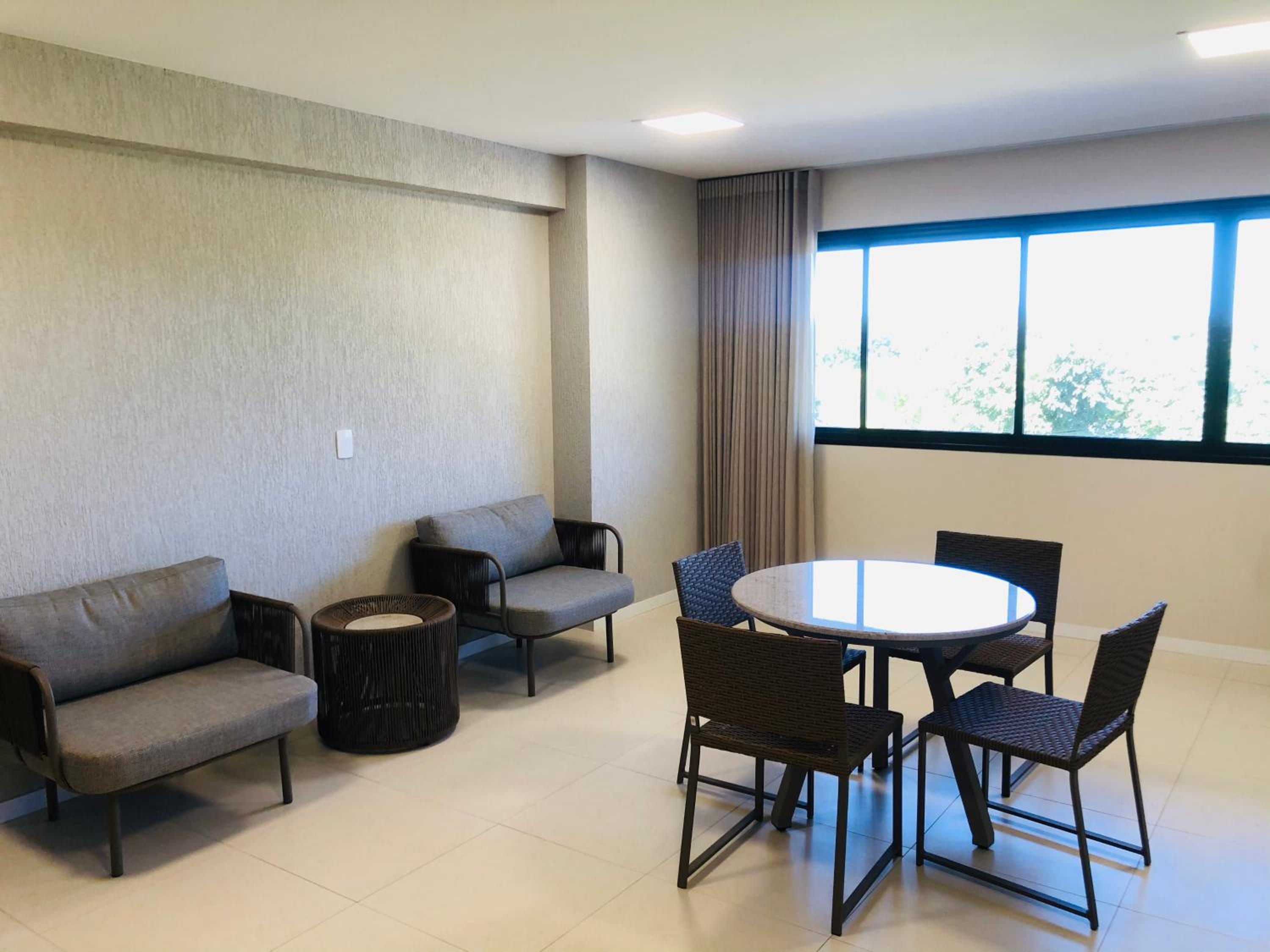 Apartment photo 1