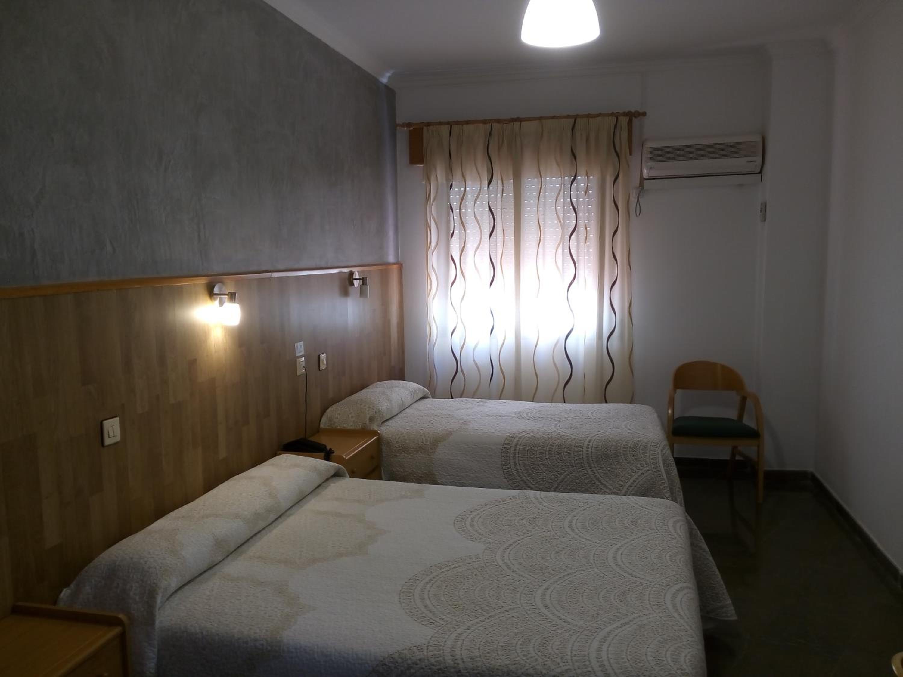 Habitación Doble o con Dos Camas con Cama Adicional