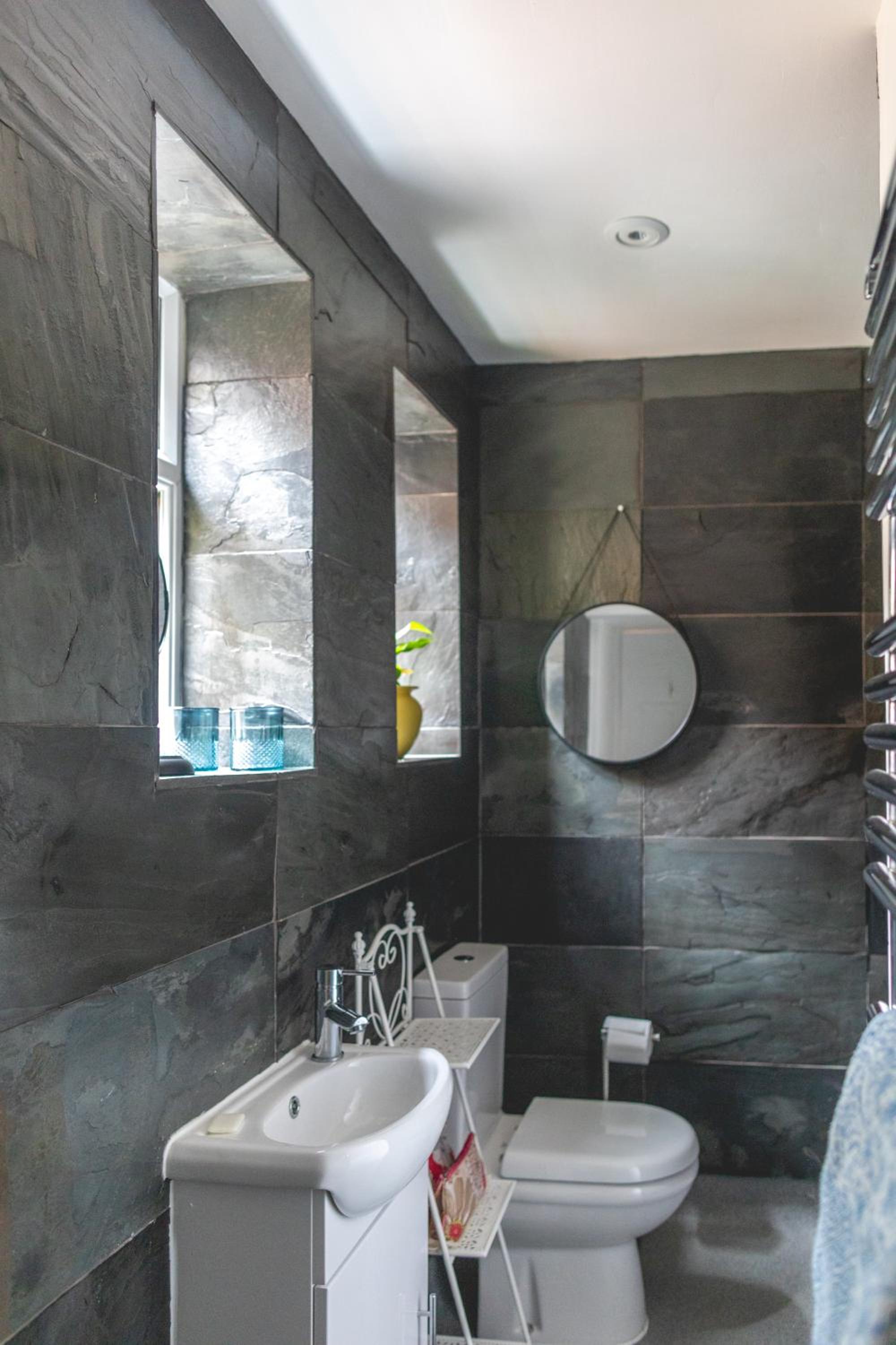 Deluxe Double Room with Shower photo 3