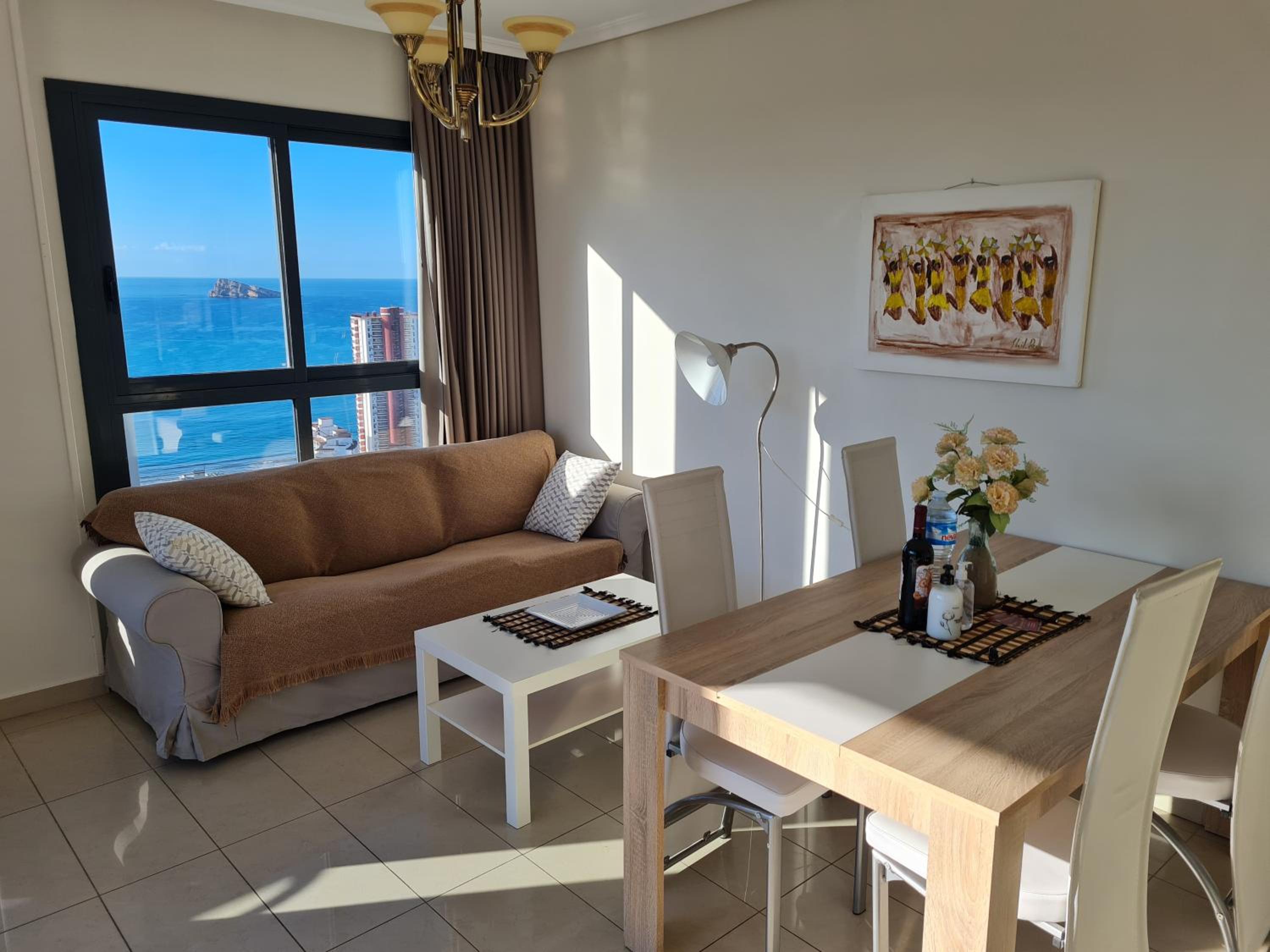 Apartamento con vista al mar
