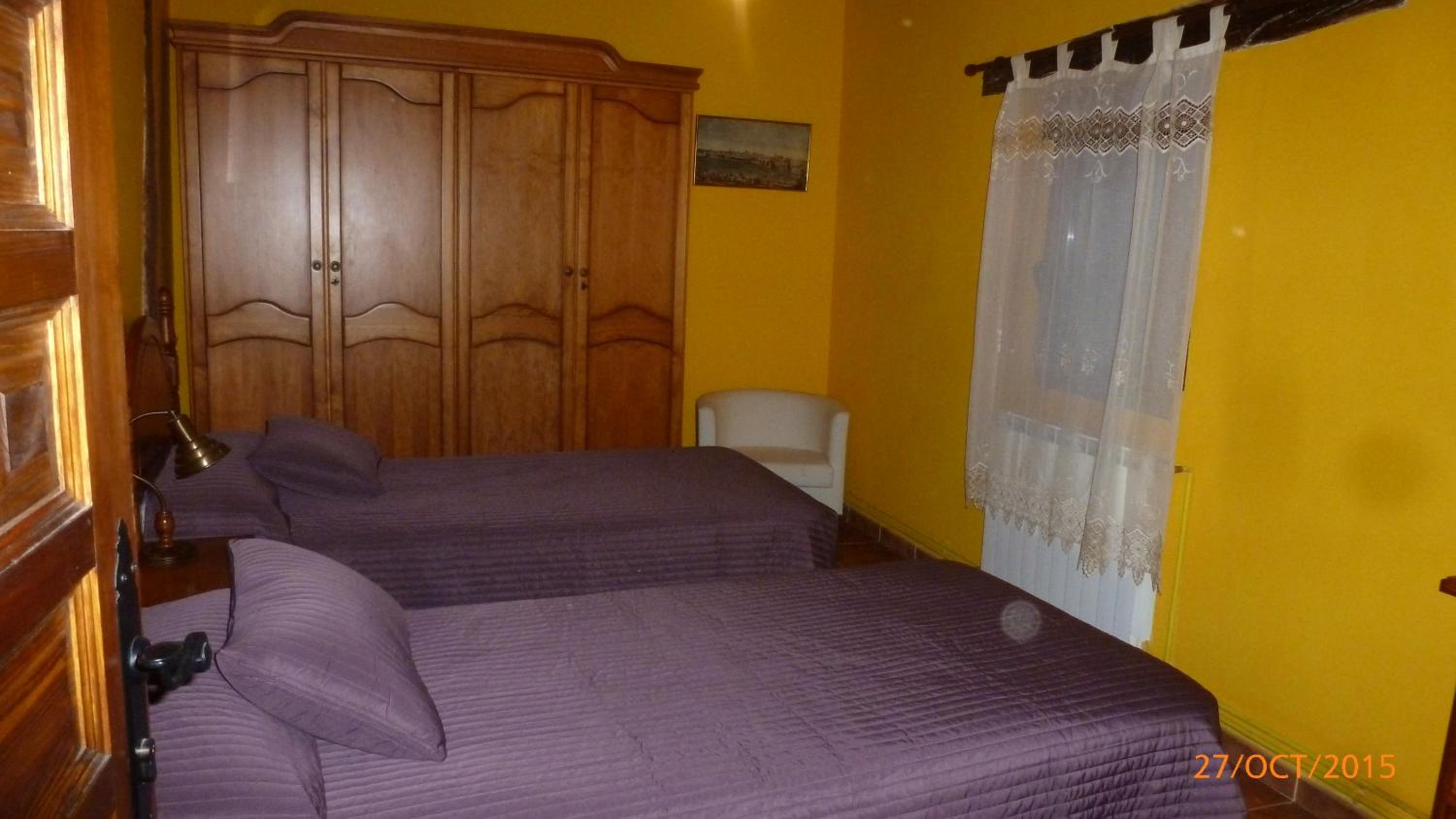 Casa de cuatro habitaciones