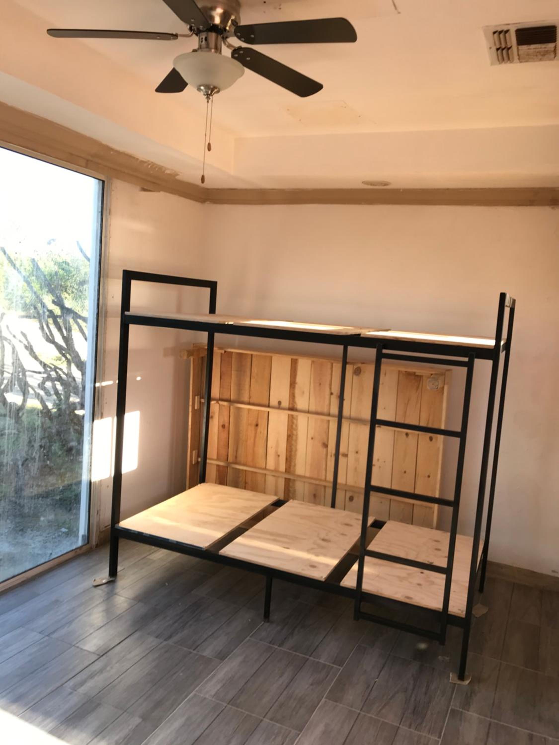 8-Bed Male Dormitory Room photo 1