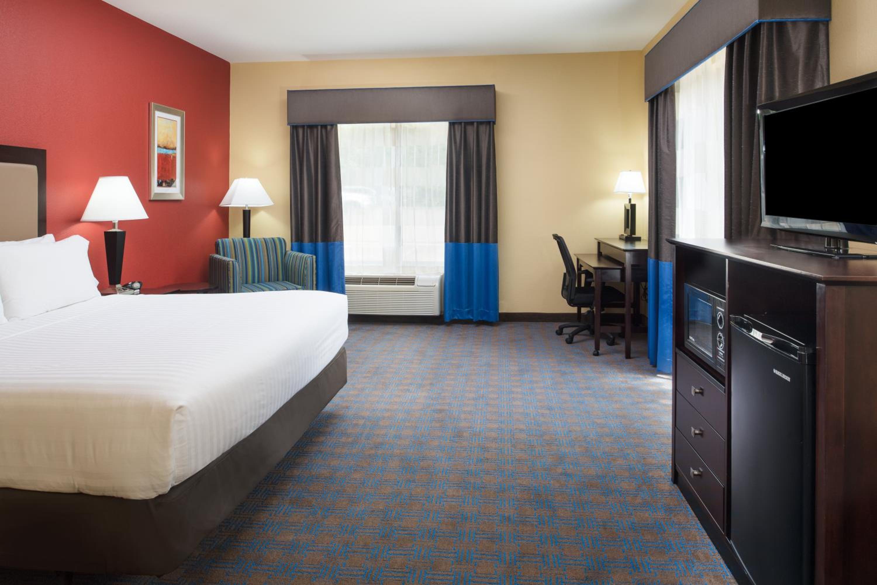 Standard King Room - Photo 1