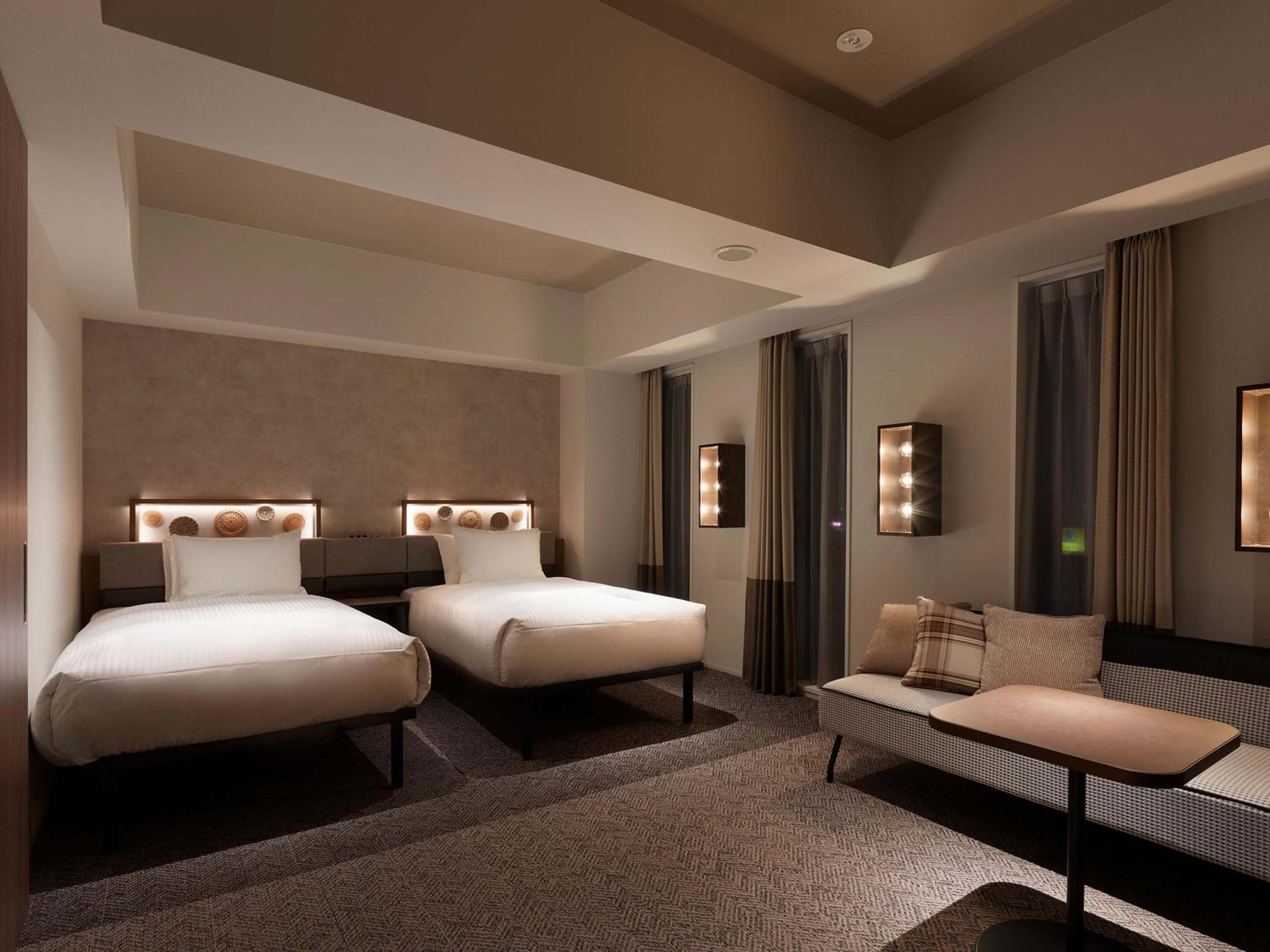 Universal Twin Room - Photo 6