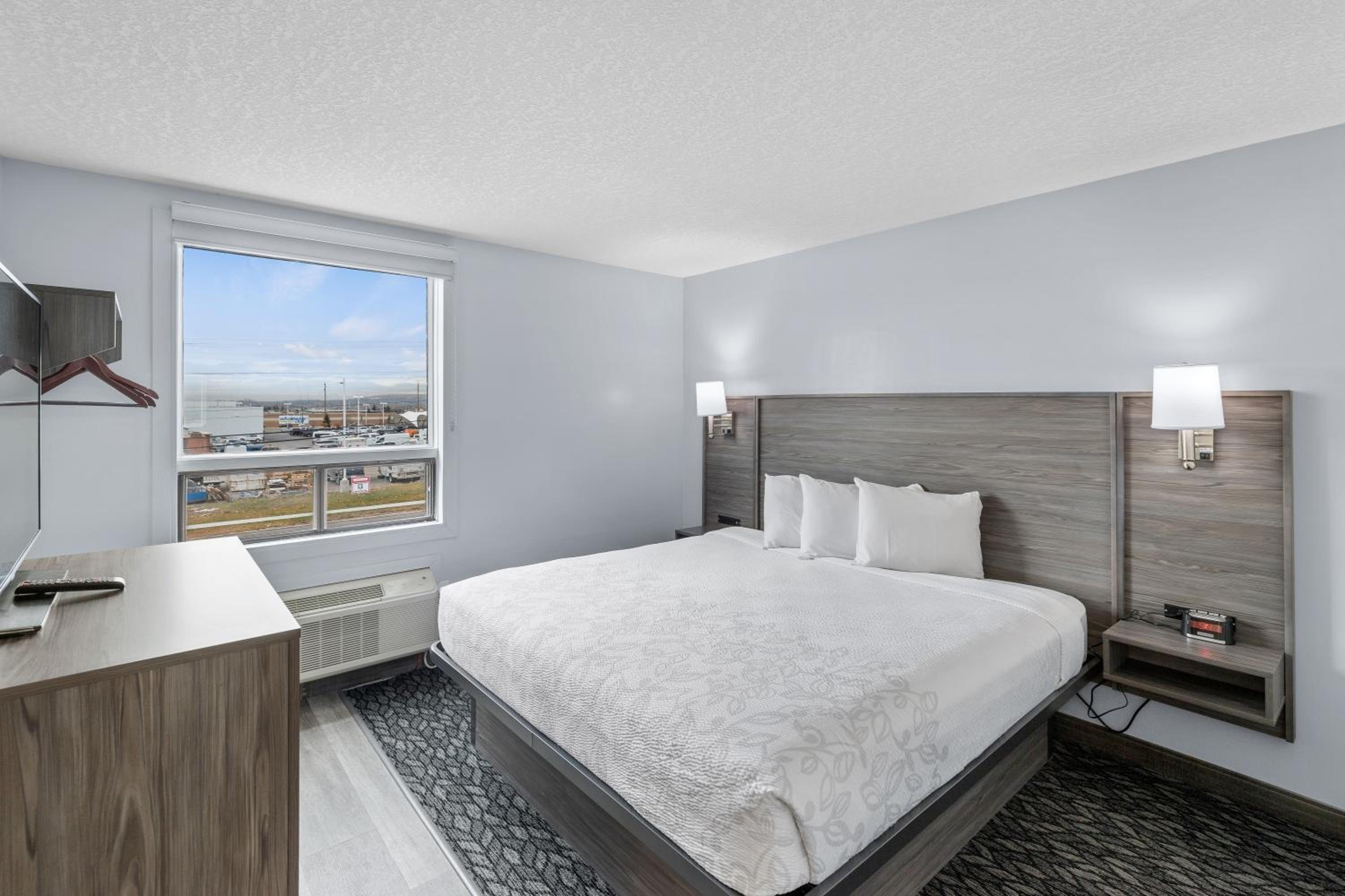 Emerald Hotel & Suites Calgary Airport, 사진 2