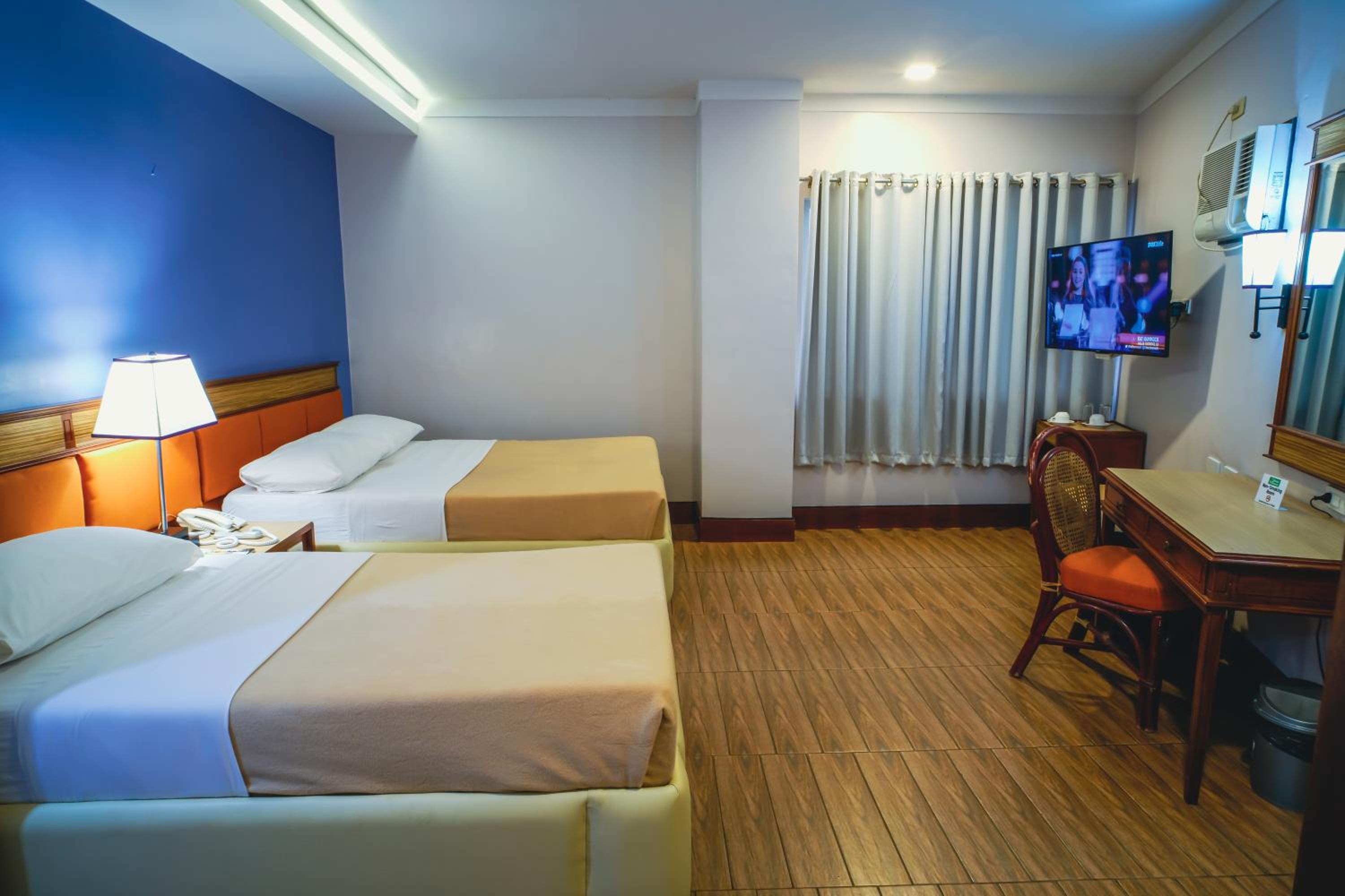 Standard Triple Room - Photo 1