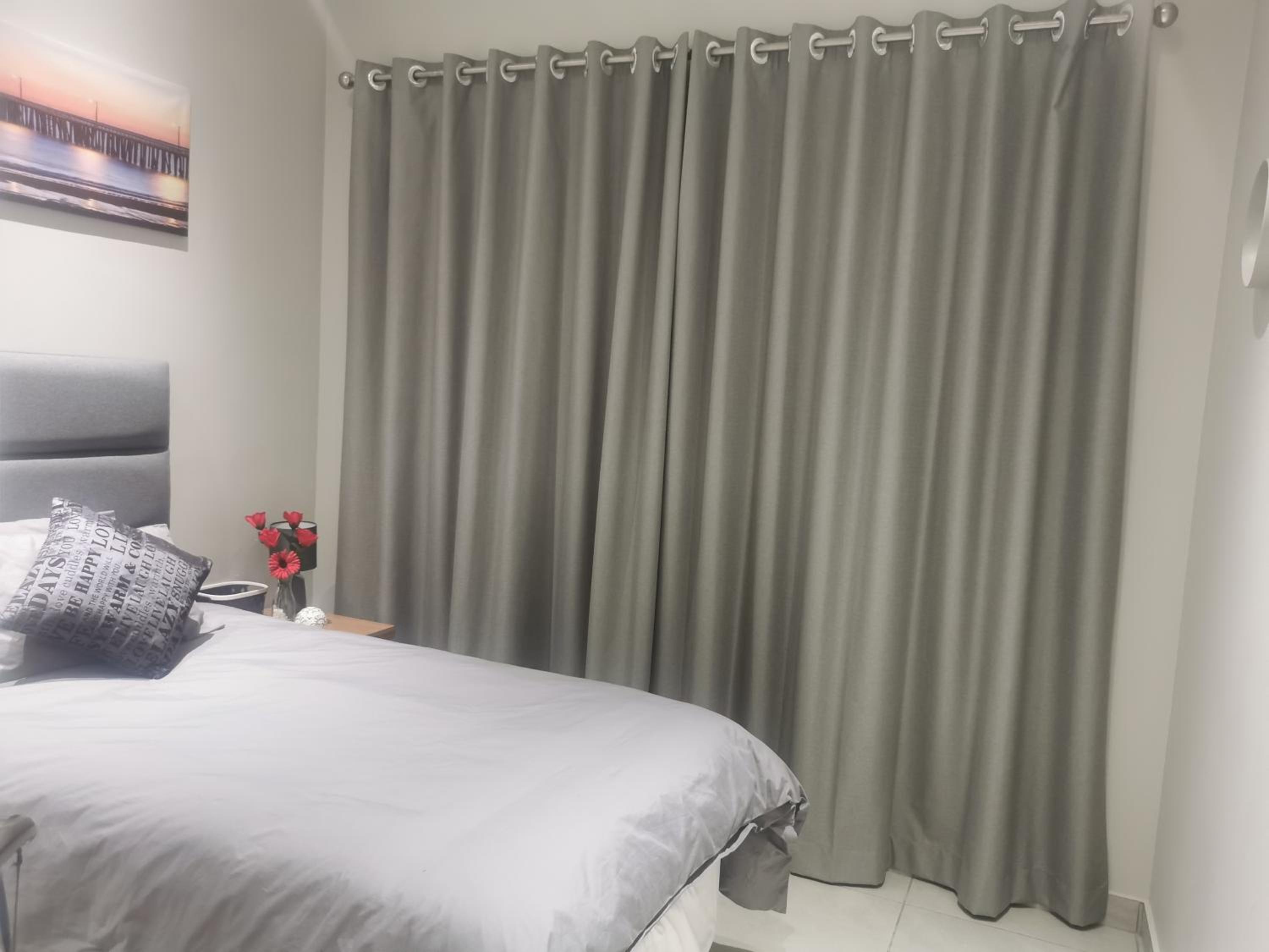 Deluxe Double Room (2 Adults + 1 Child) - Photo 1