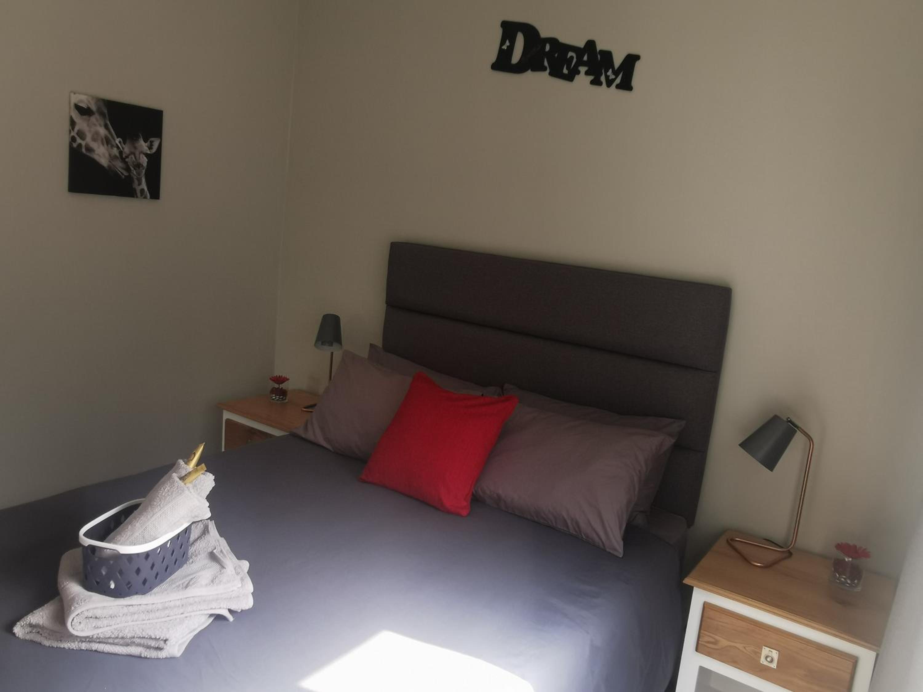 Deluxe Double Room (2 Adults + 1 Child) - Photo 38