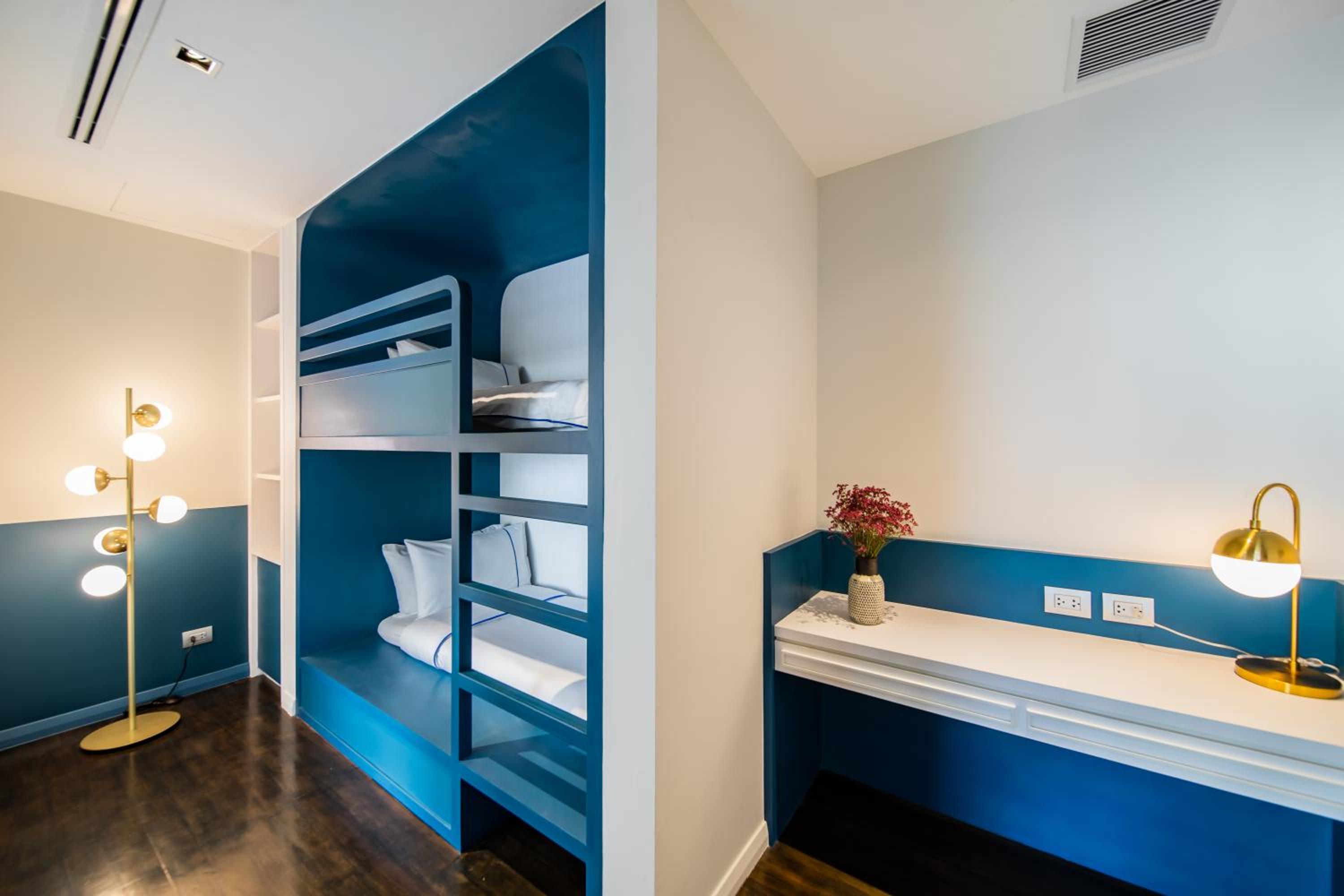 Family Room with Sea View