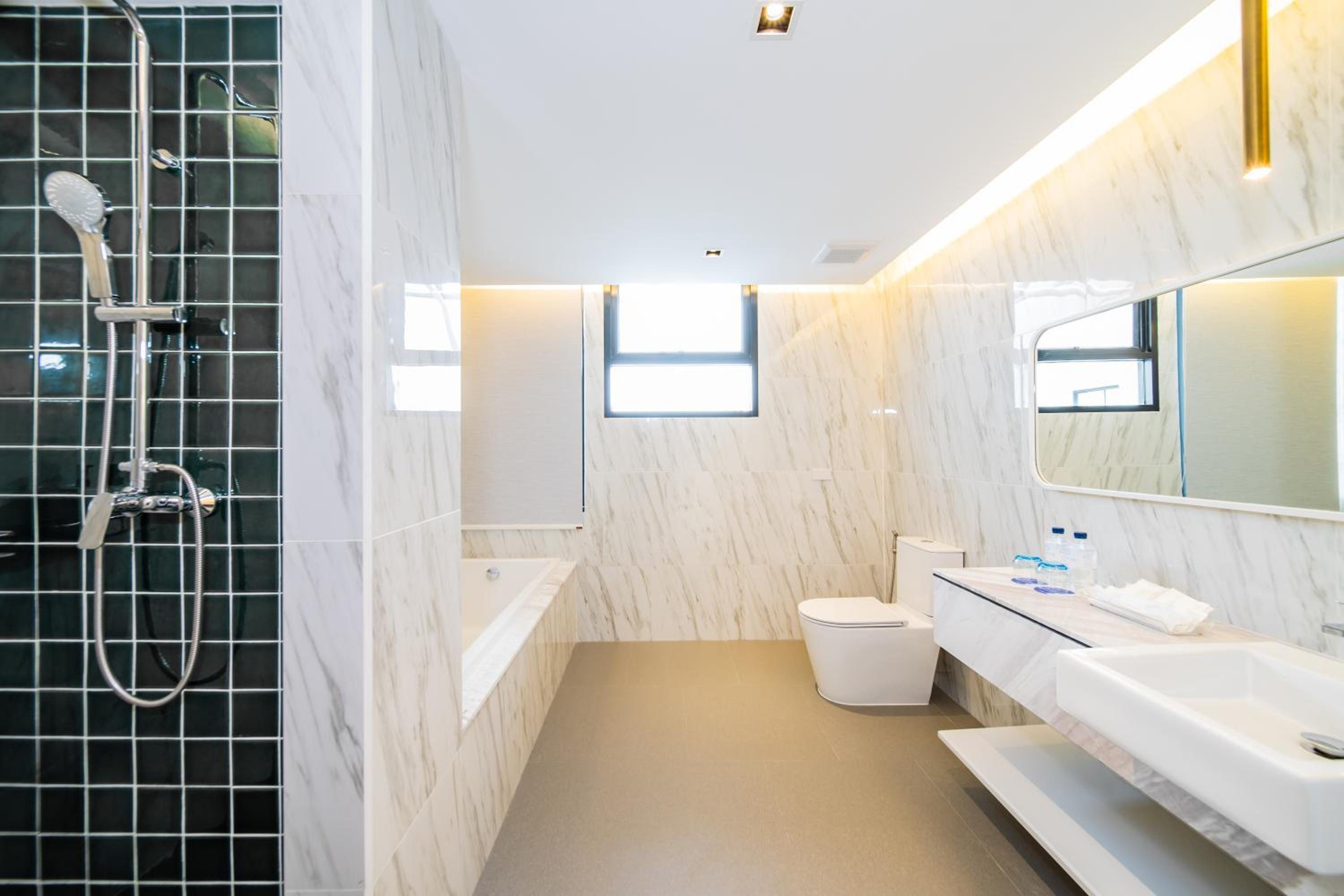 Family Room with Sea View