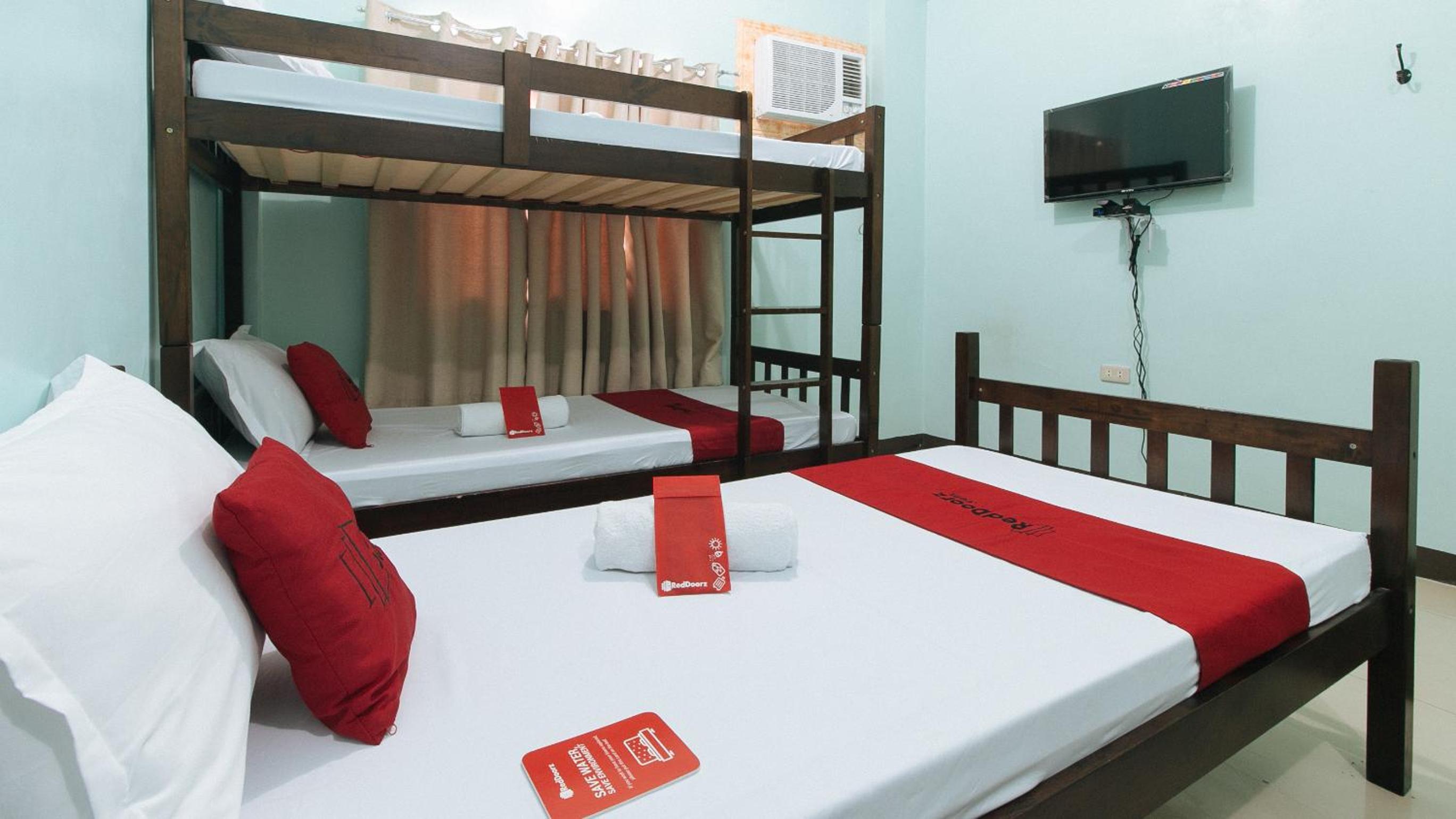 Triple Room - Photo 2