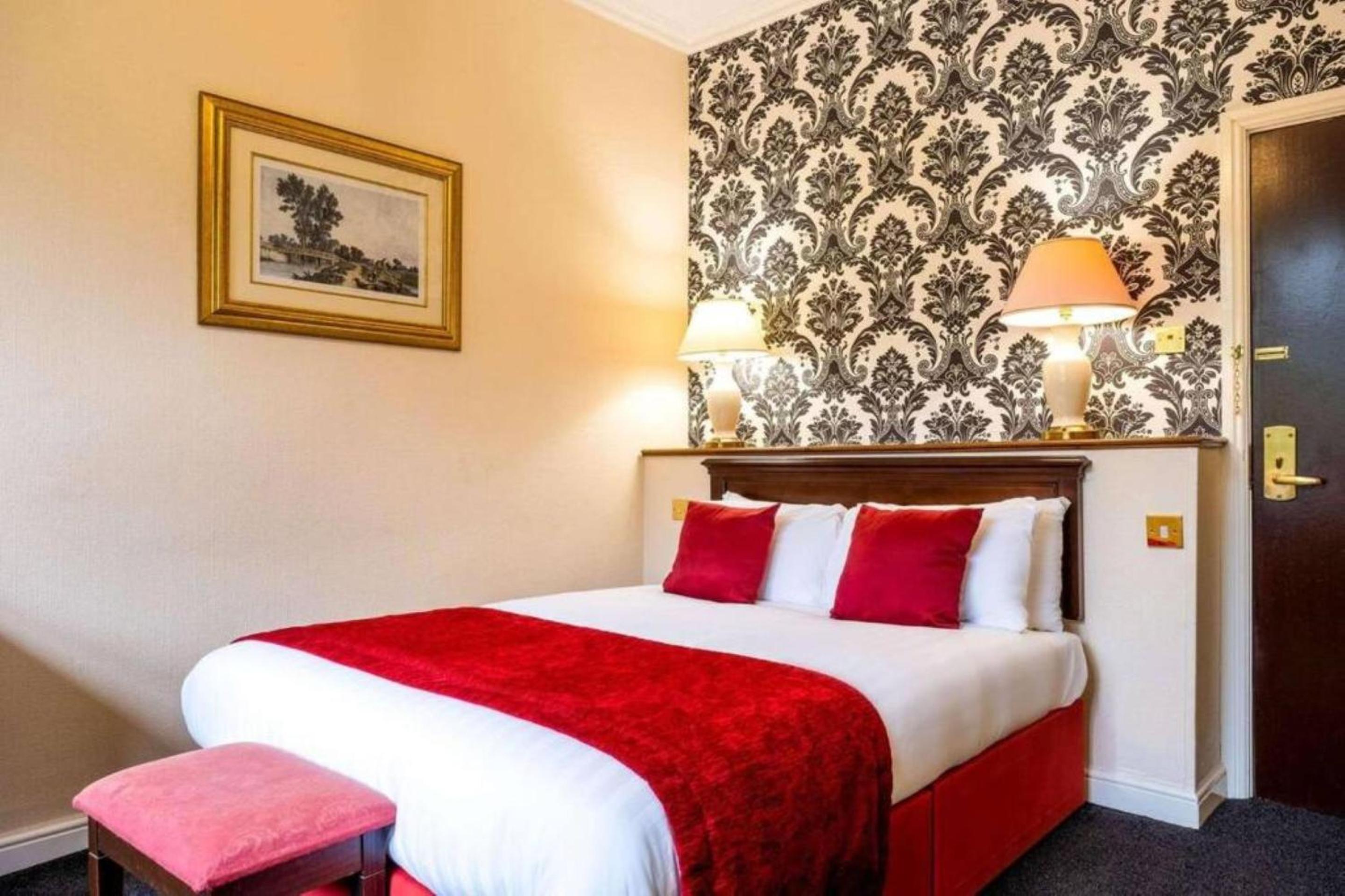Deluxe Double Room - Photo 1