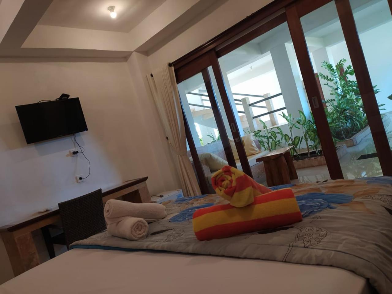 Standard Double Room with AC - Photo 1