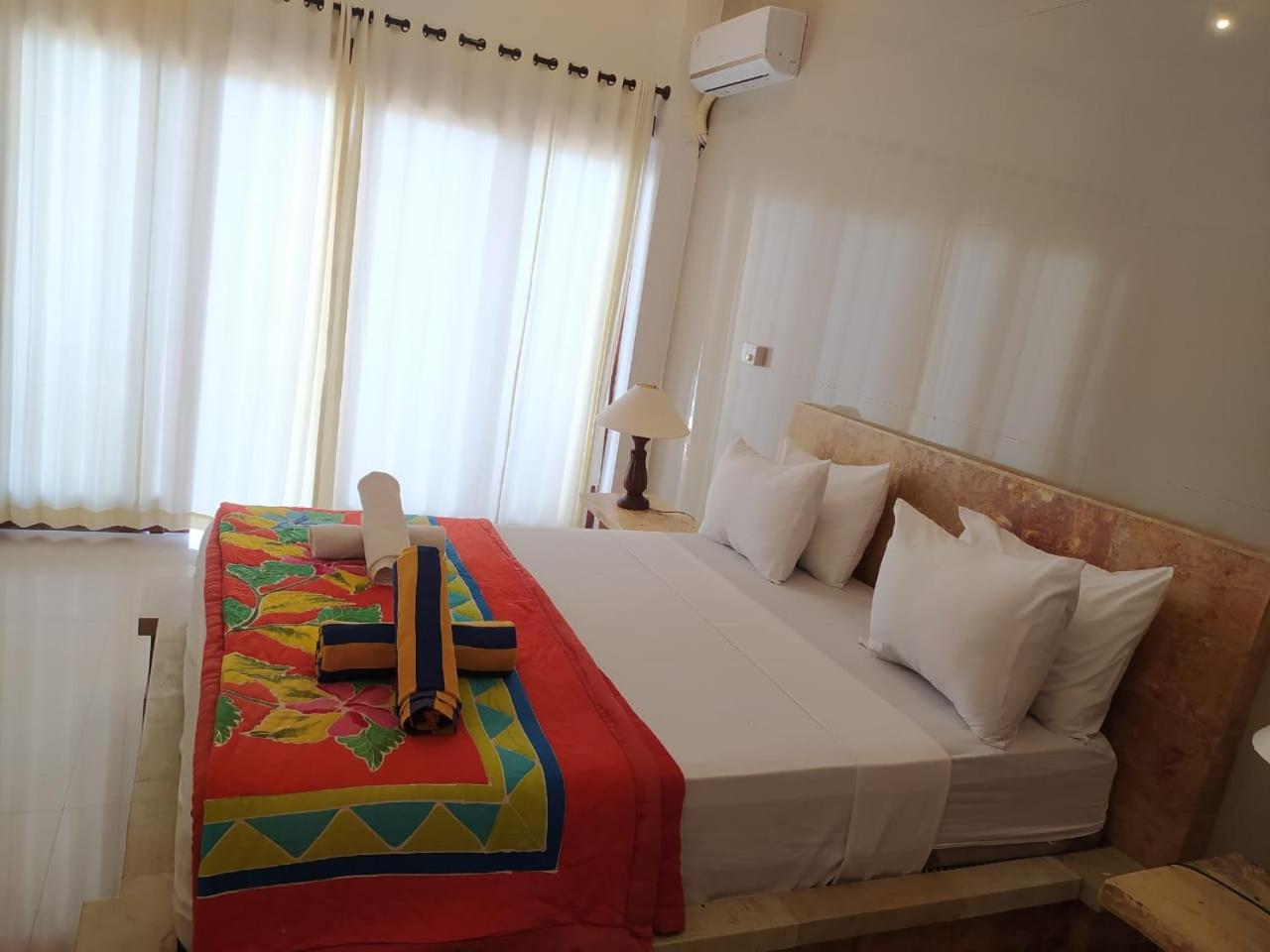 Standard Double Room with AC - Photo 40