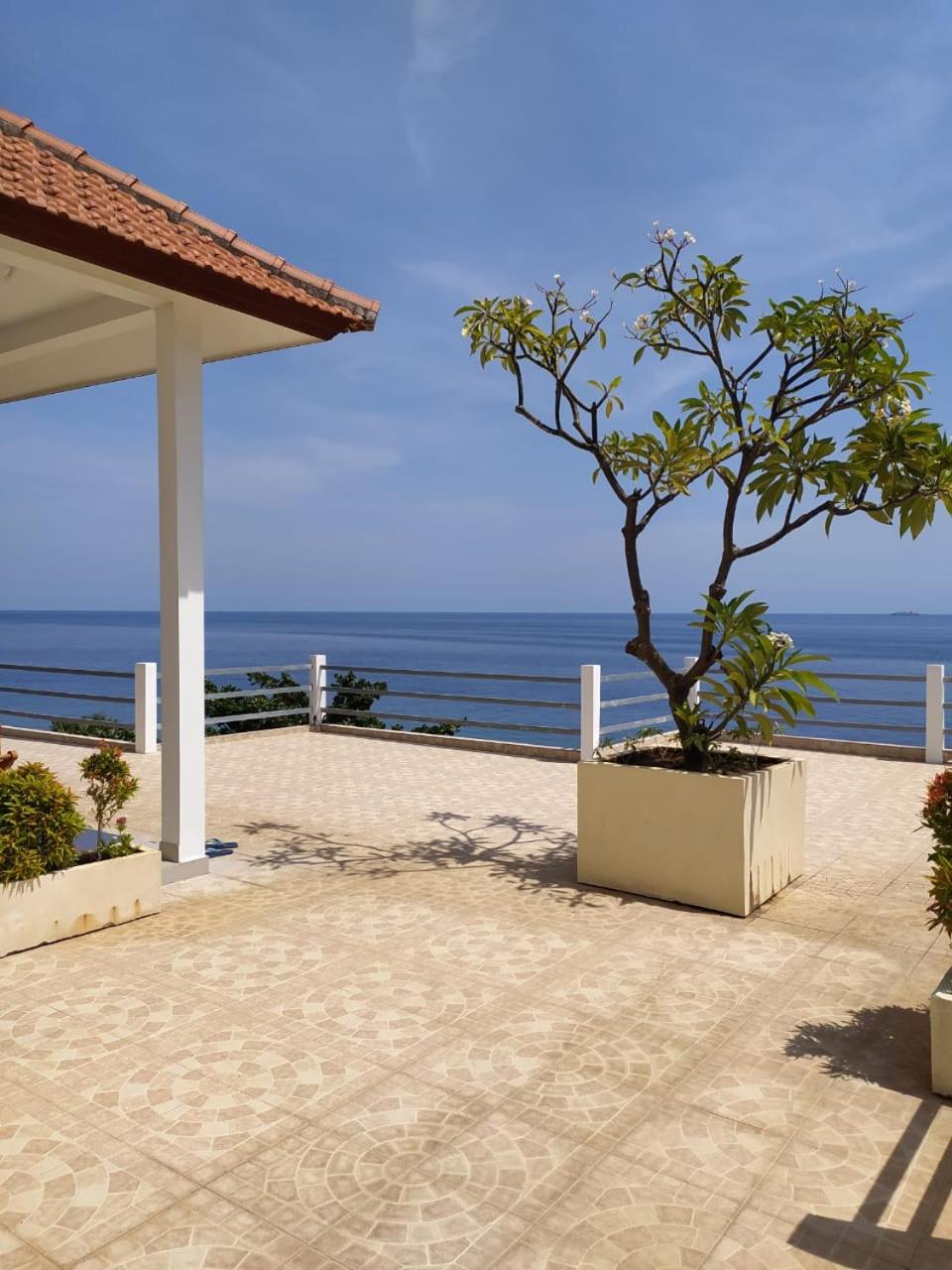 Deluxe Double Room with Sea View - Photo 34