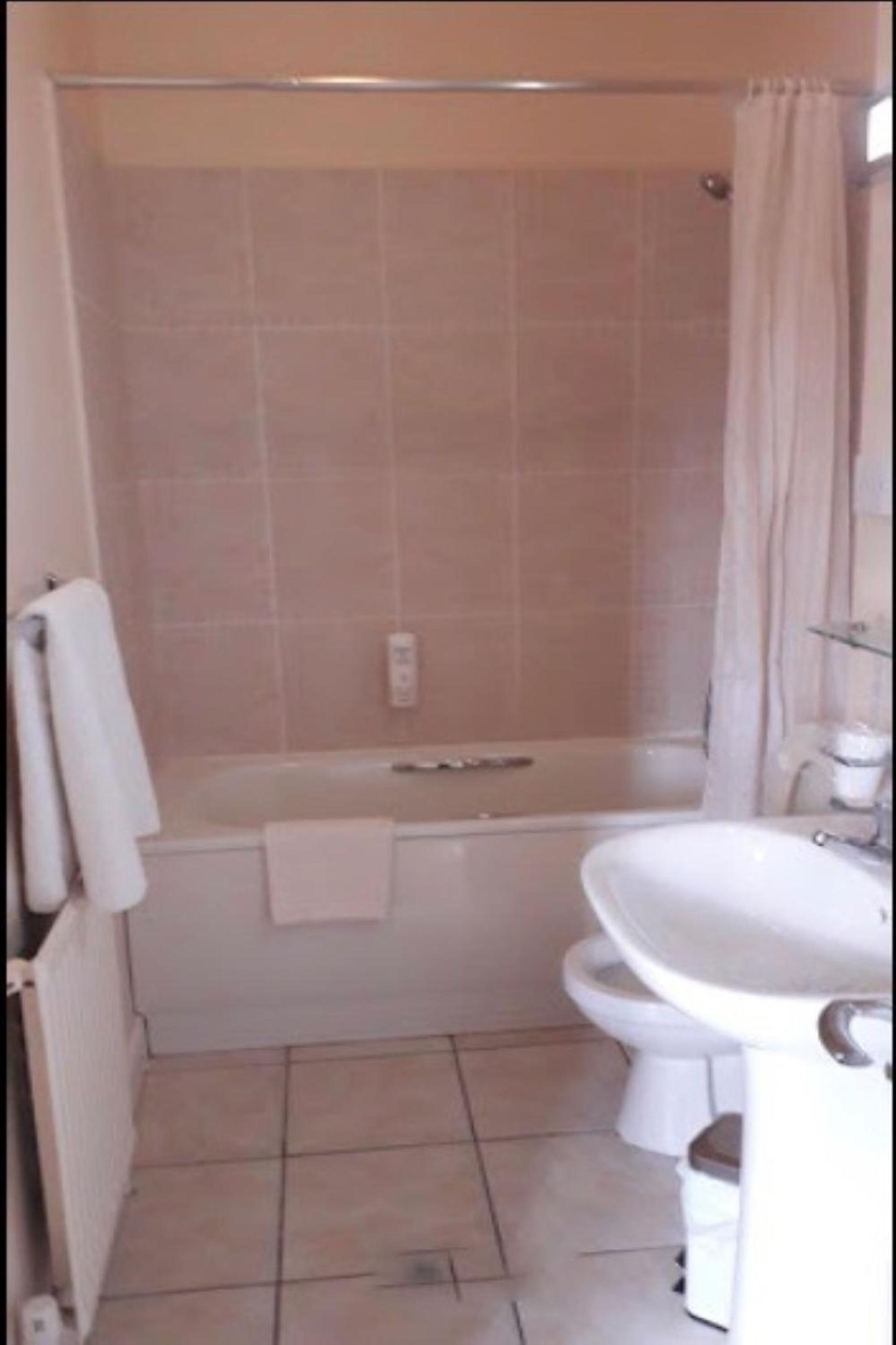 Standard Quadruple Room - Photo 5