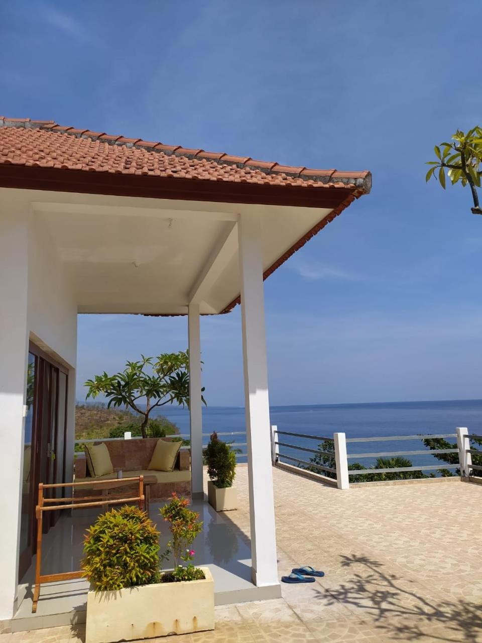 Deluxe Double Room with Sea View - Photo 32