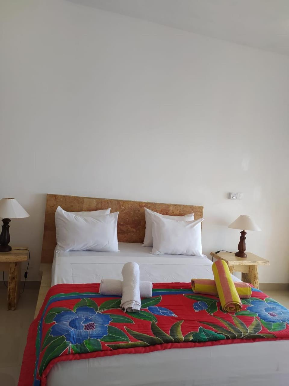 Double Room with Sea View - Photo 31