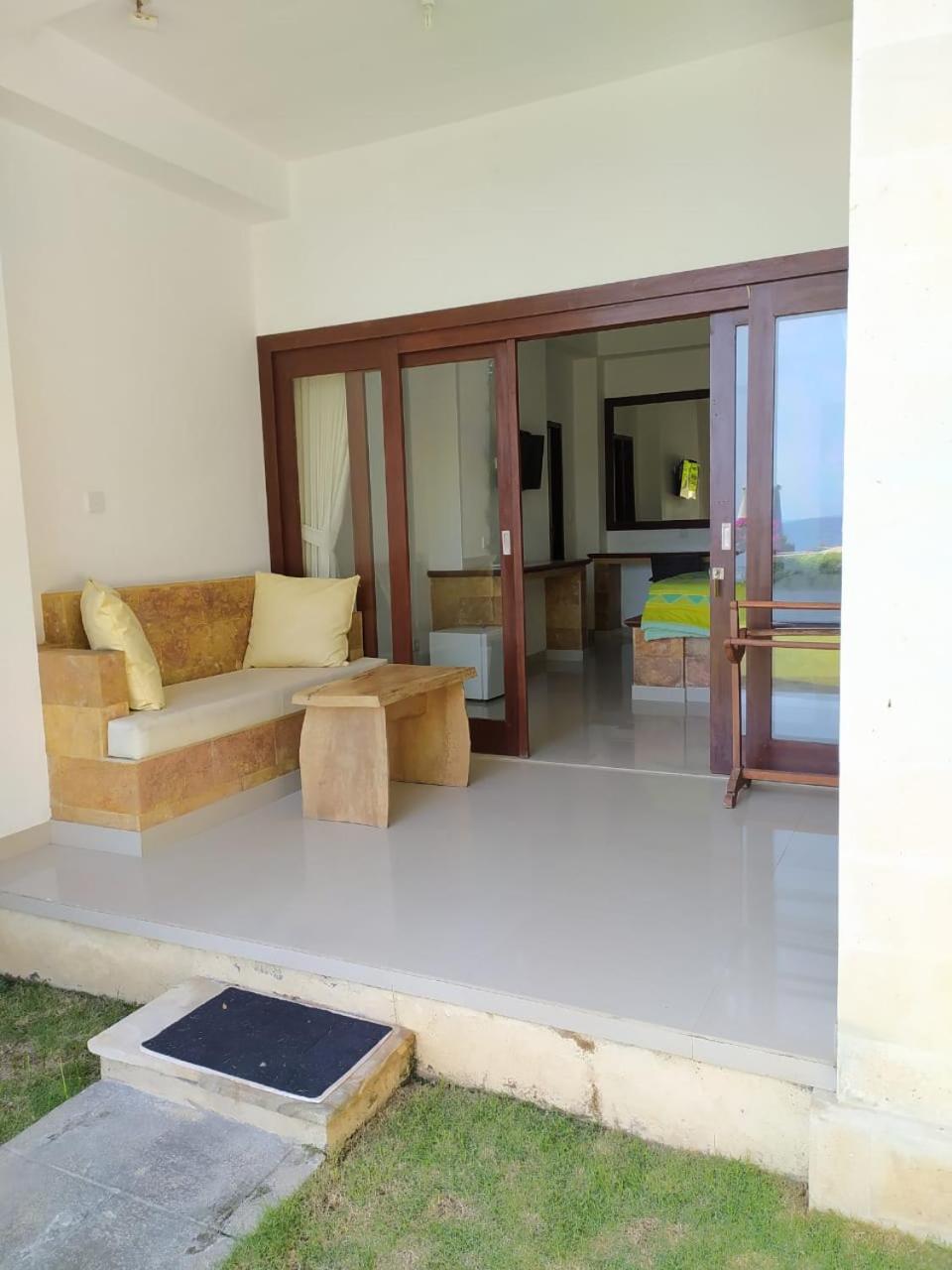 Double Room with Sea View - Photo 27