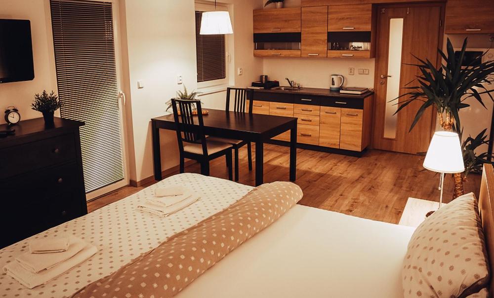 One-Bedroom House photo 3