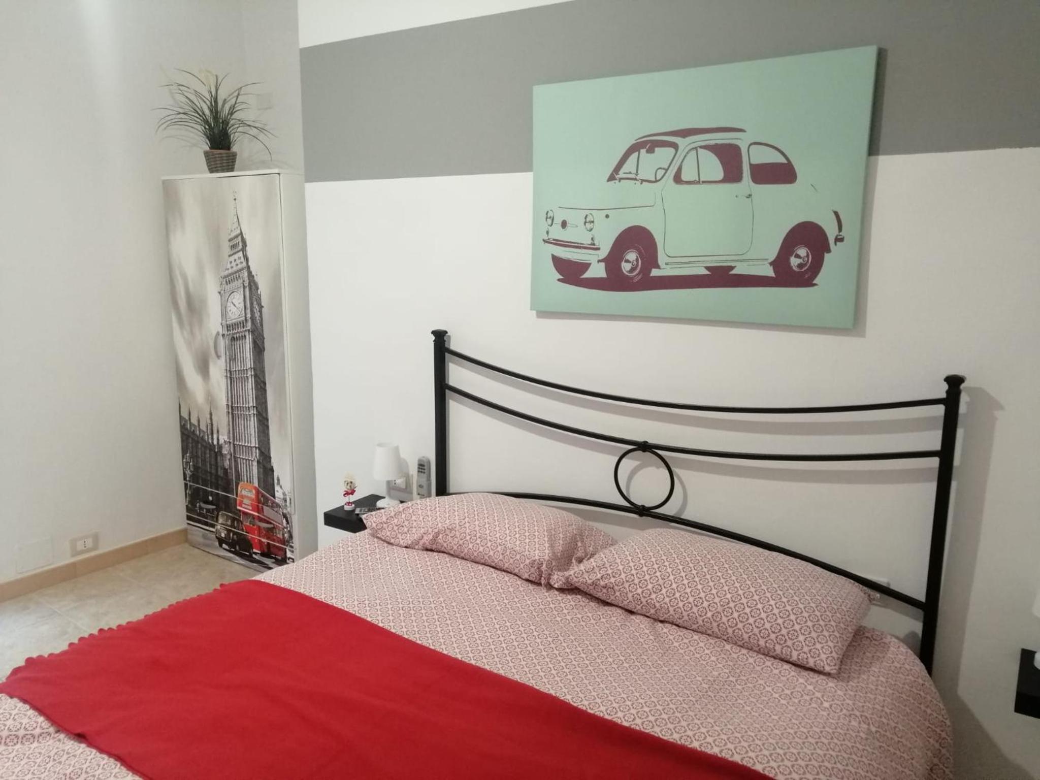 Double Room with Private Bathroom - Photo 3