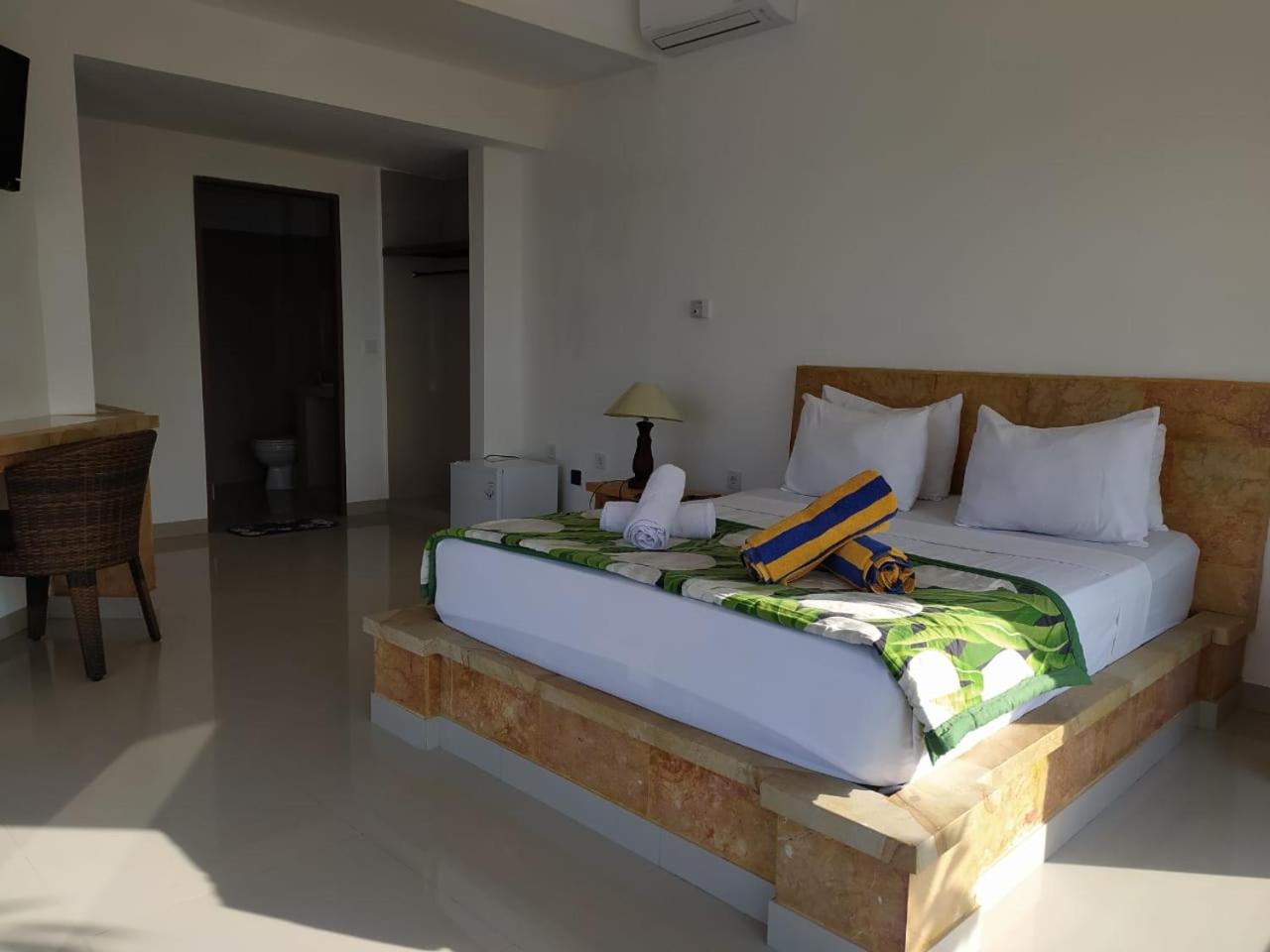 Deluxe Double Room with Sea View - Photo 1