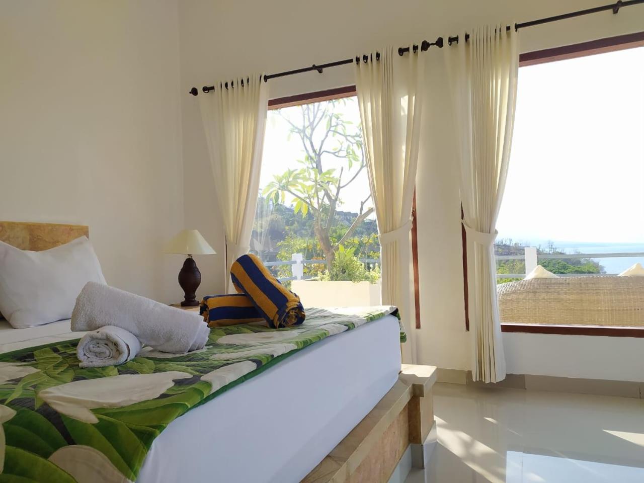 Deluxe Double Room with Sea View - Photo 7