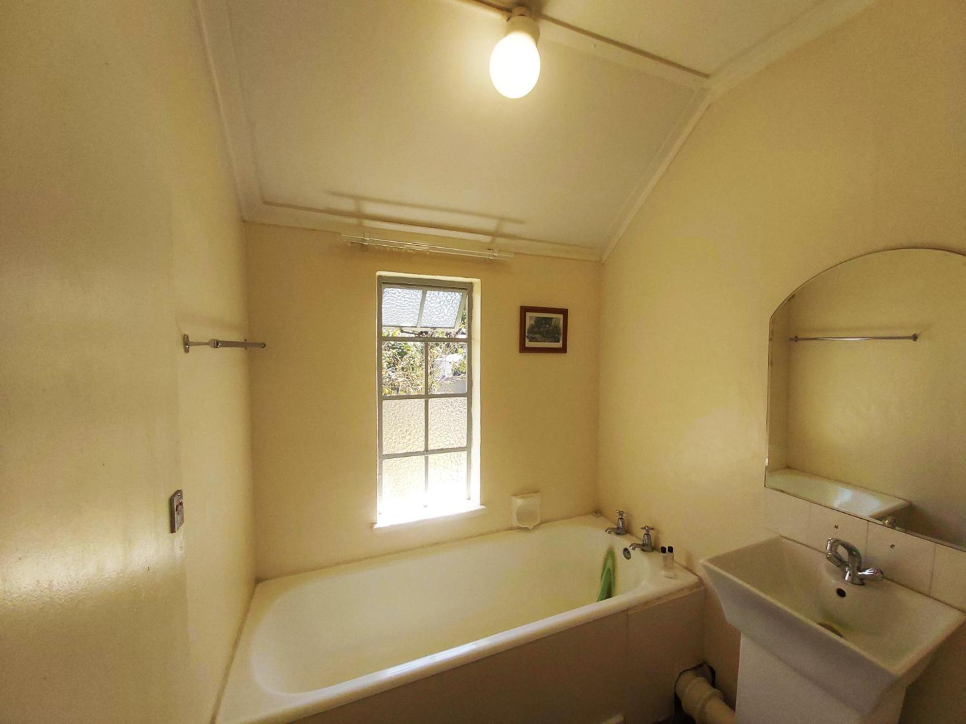 Triple Room - Photo 5