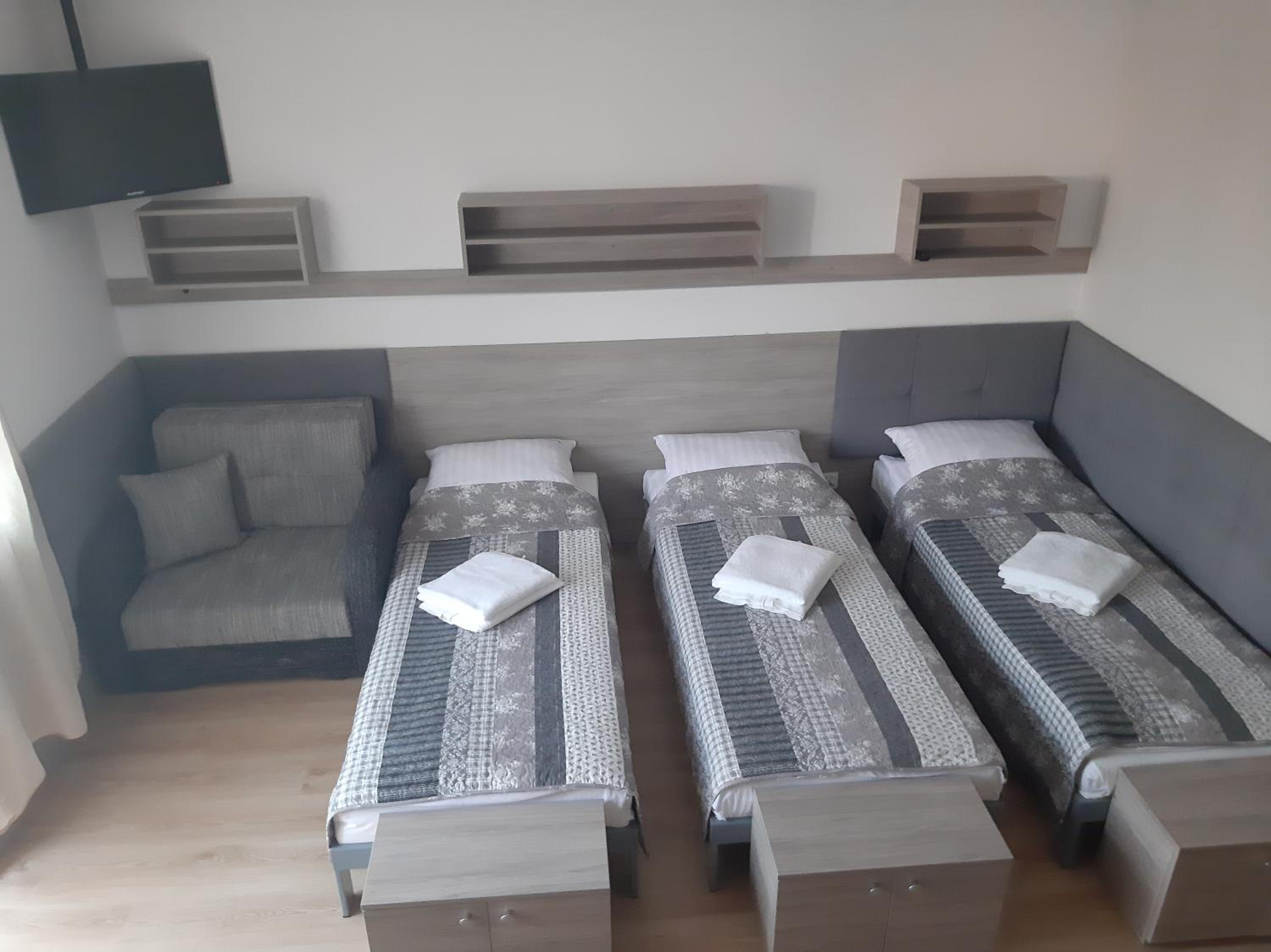 Classic Quadruple Room photo 1