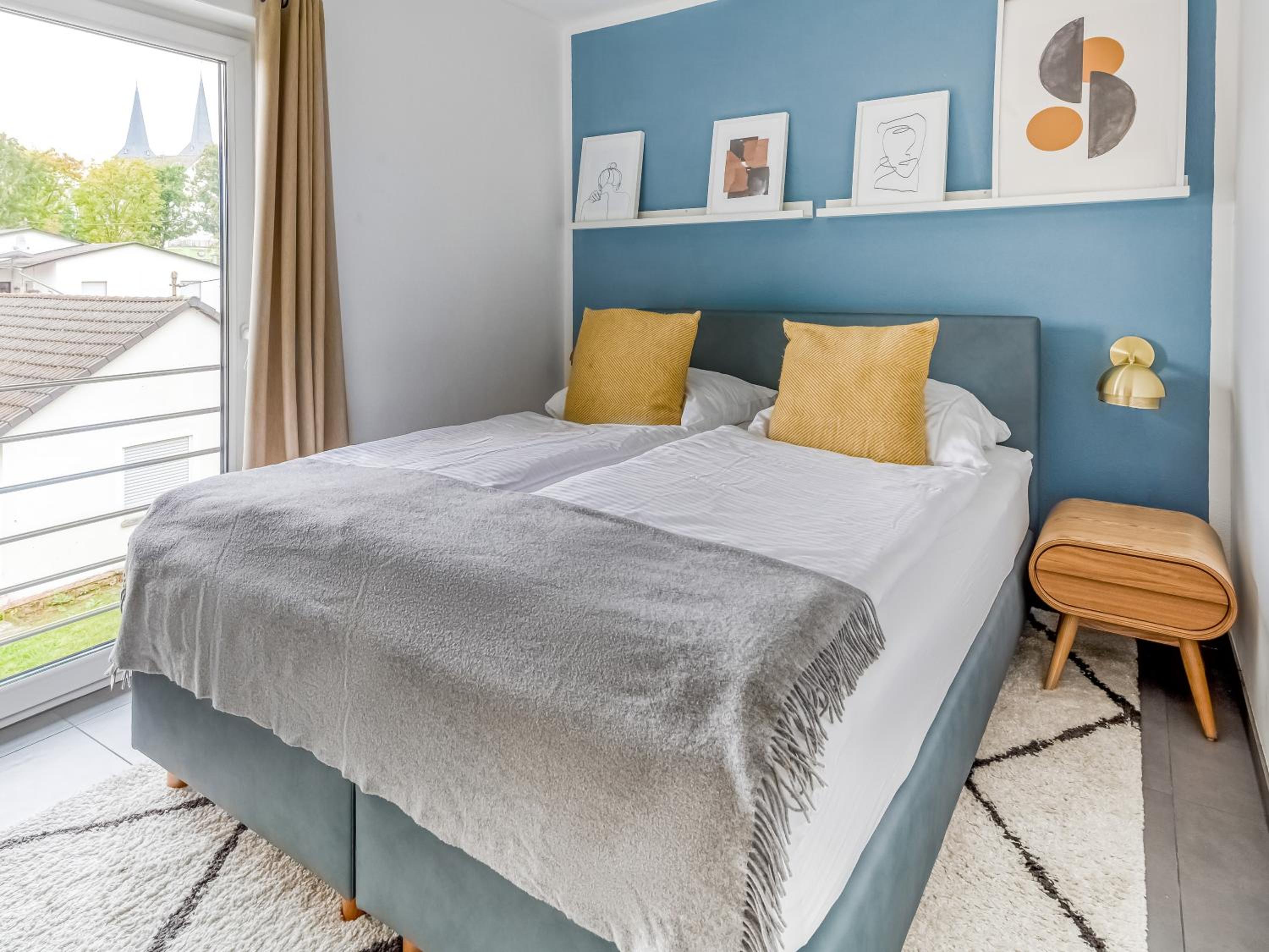 One-Bedroom Suite with Balcony - Photo 12