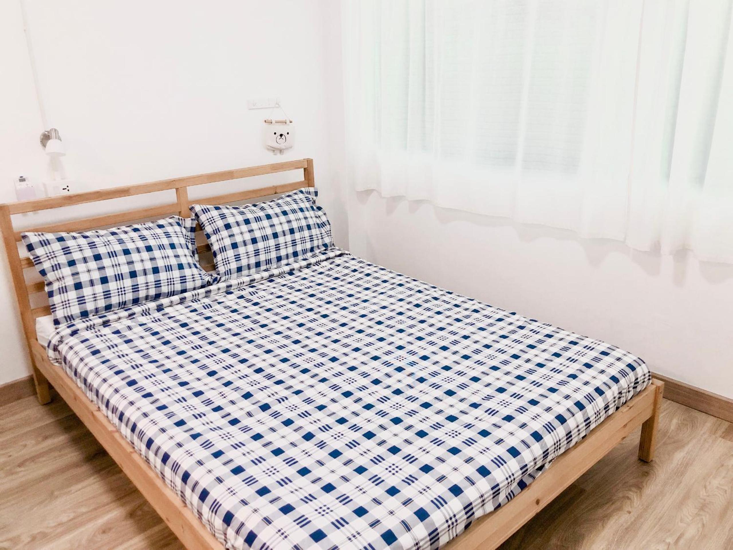 Double Room with Private External Bathroom - Photo 16