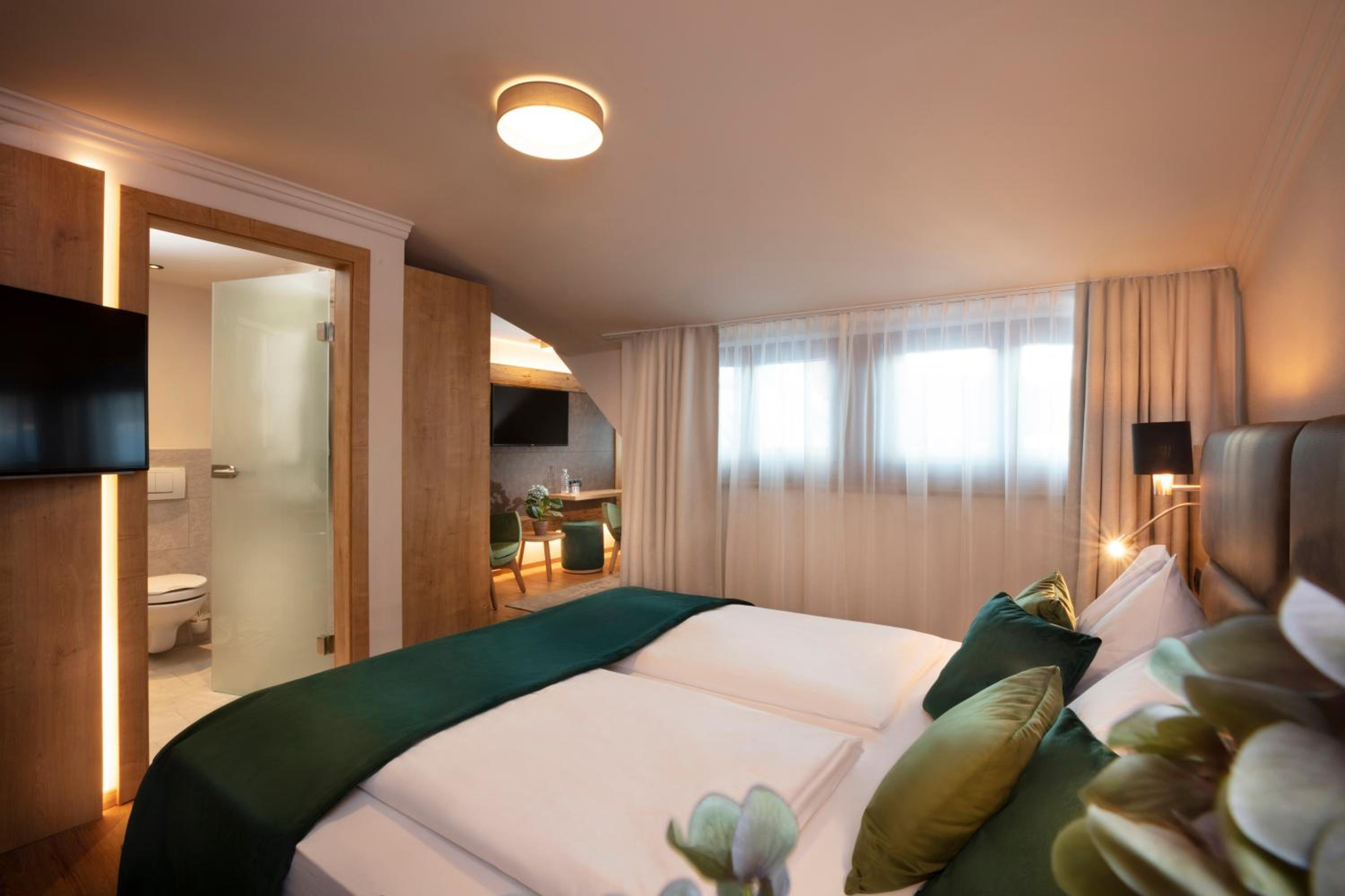 Superior Double Room - Photo 5