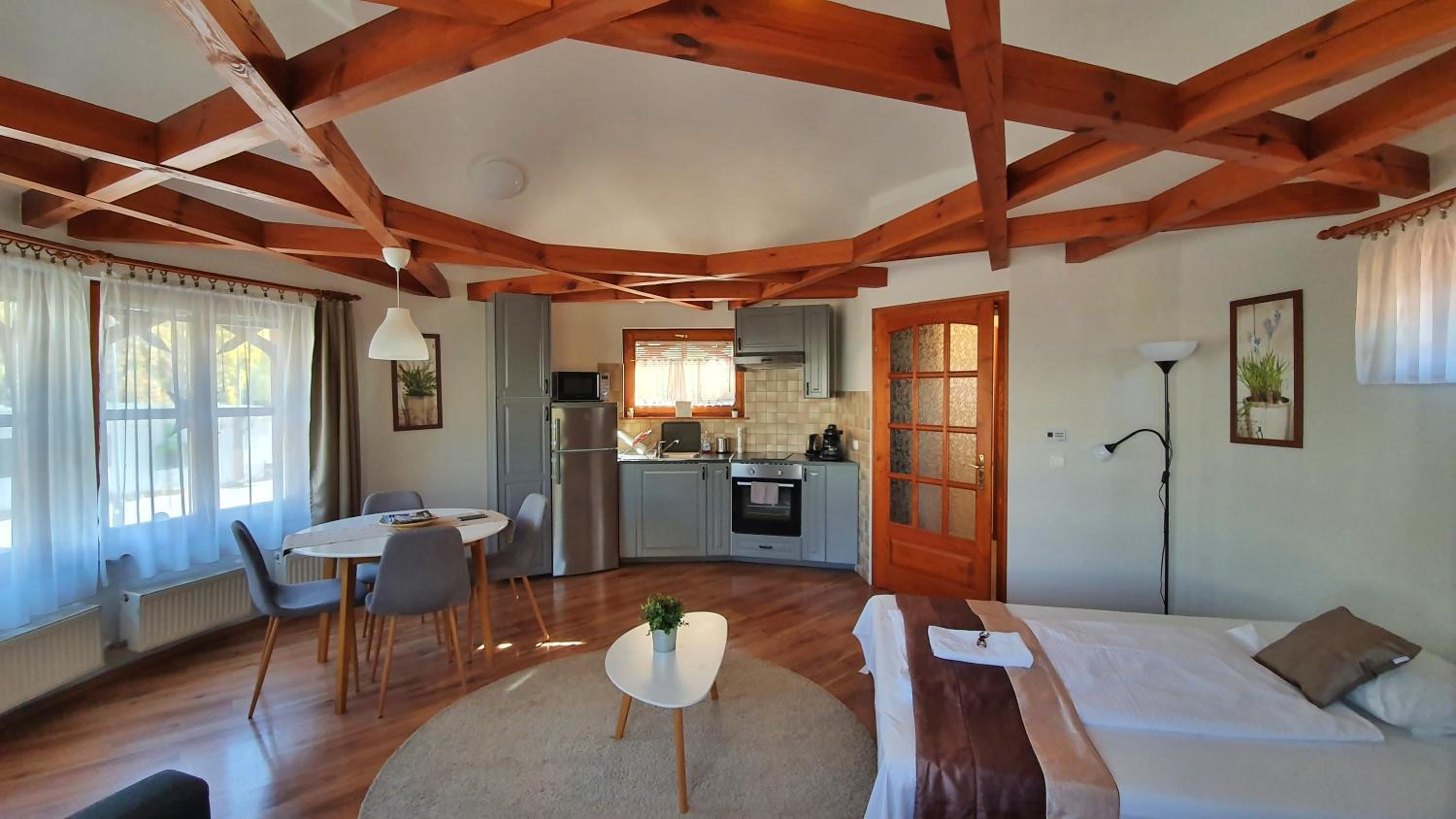 Apartment - Photo 26