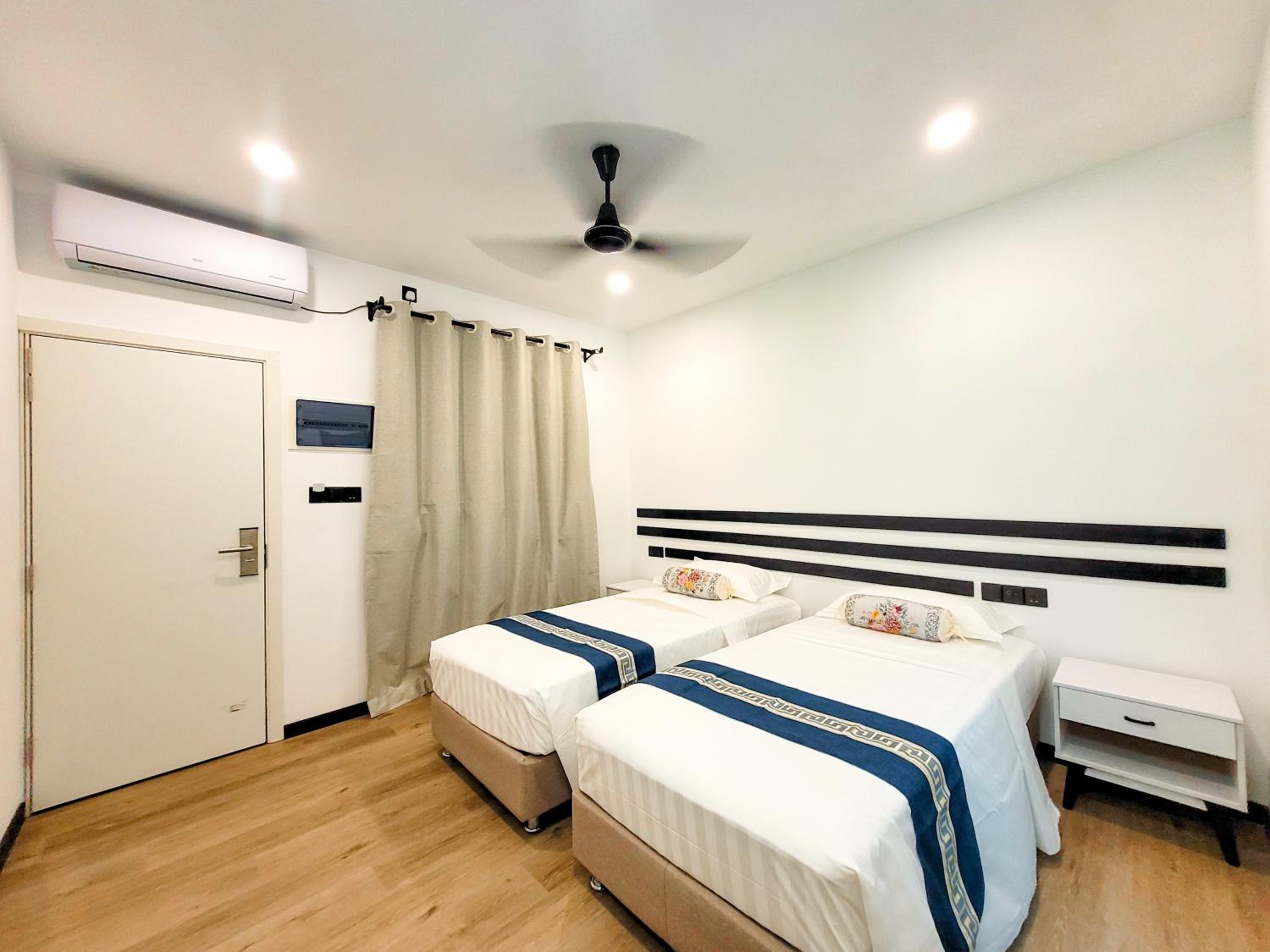 Deluxe Double or Twin Room