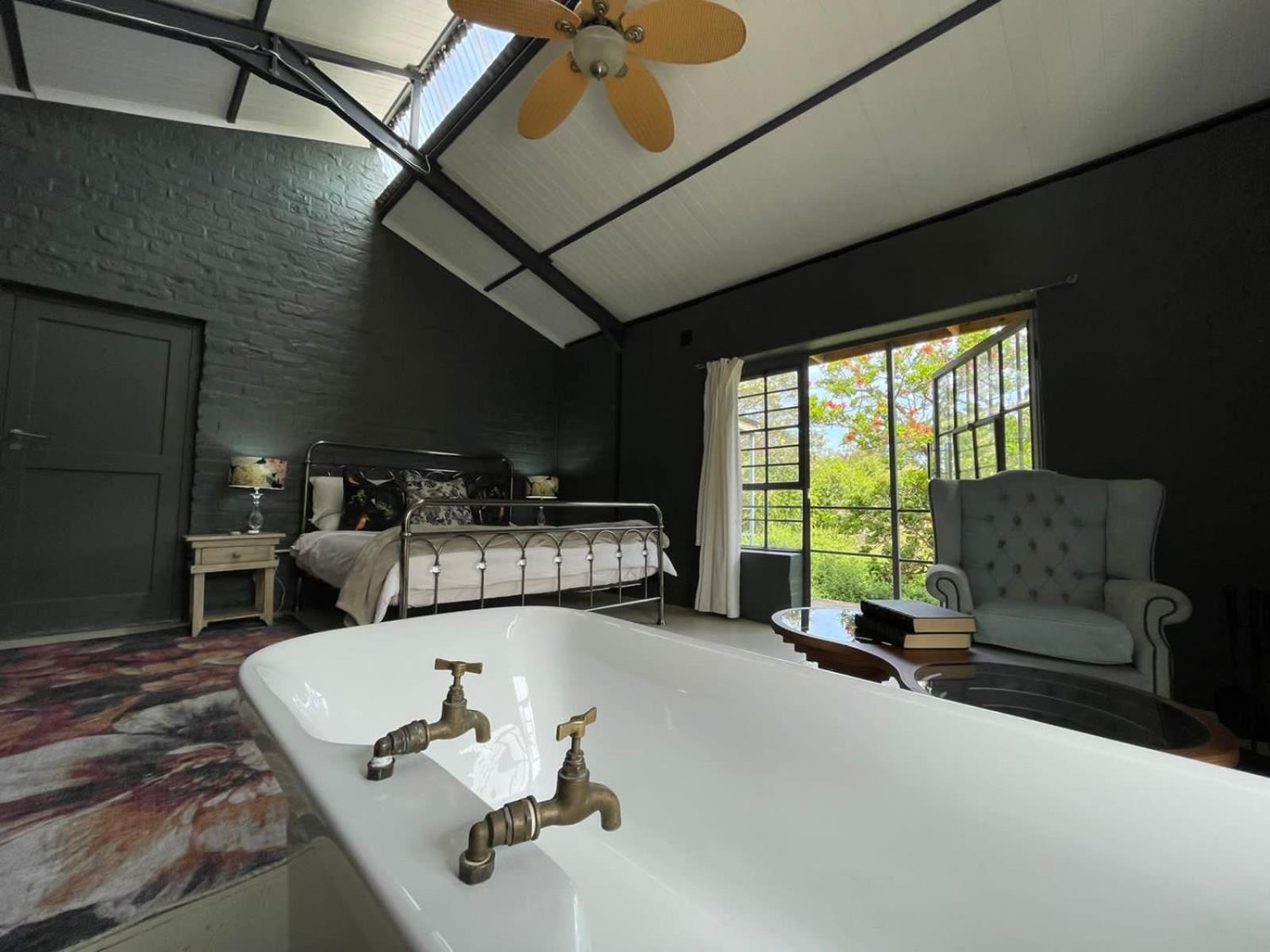 Deluxe Junior Suite - Photo 5