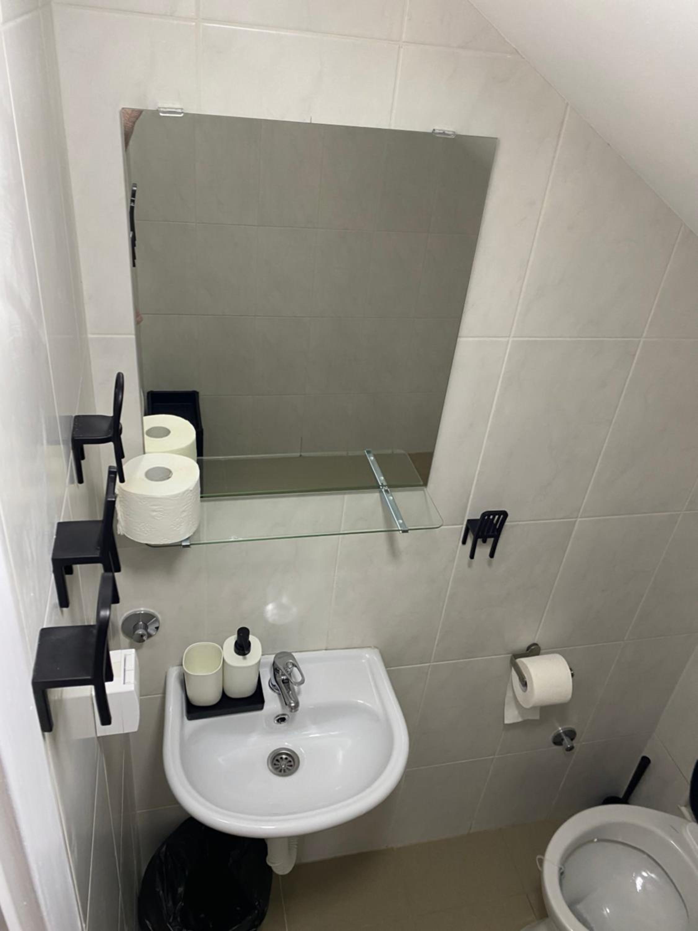 Double or Twin Room with Bathroom photo 3