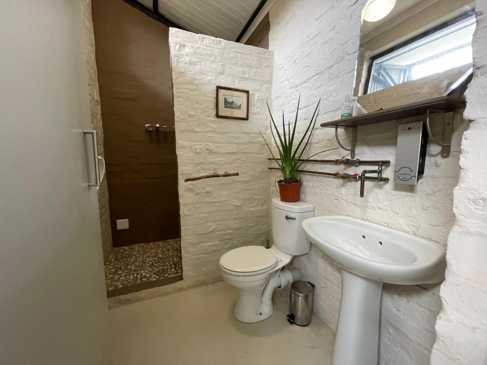 Deluxe Junior Suite - Photo 10