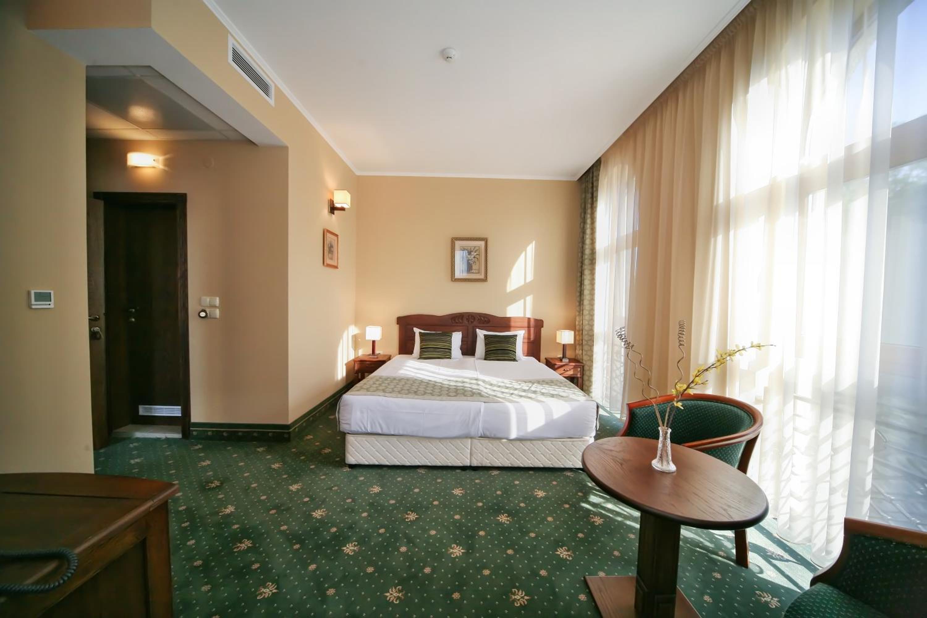 Triple Room photo 1