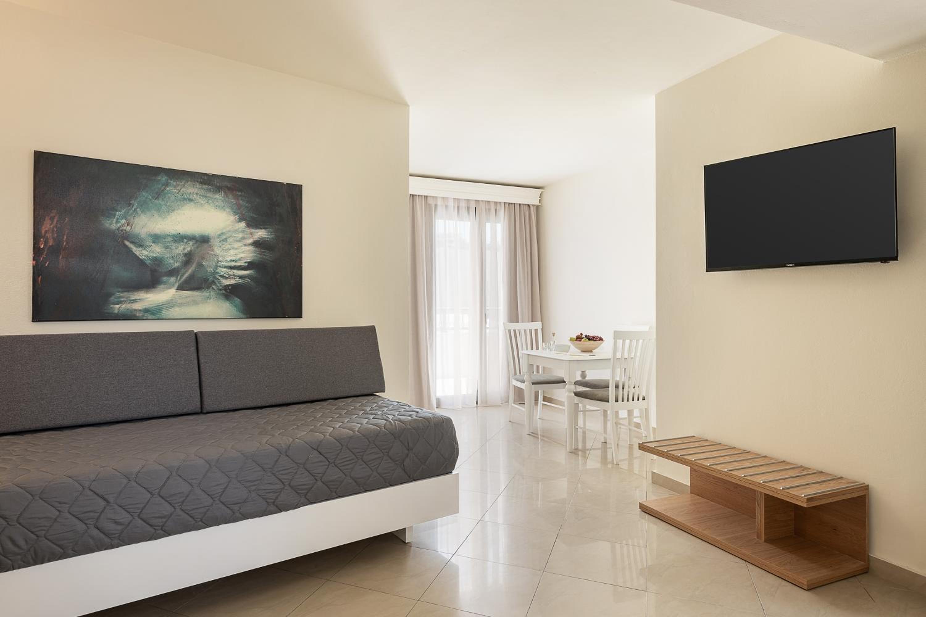 Superior Apartment - Photo 2