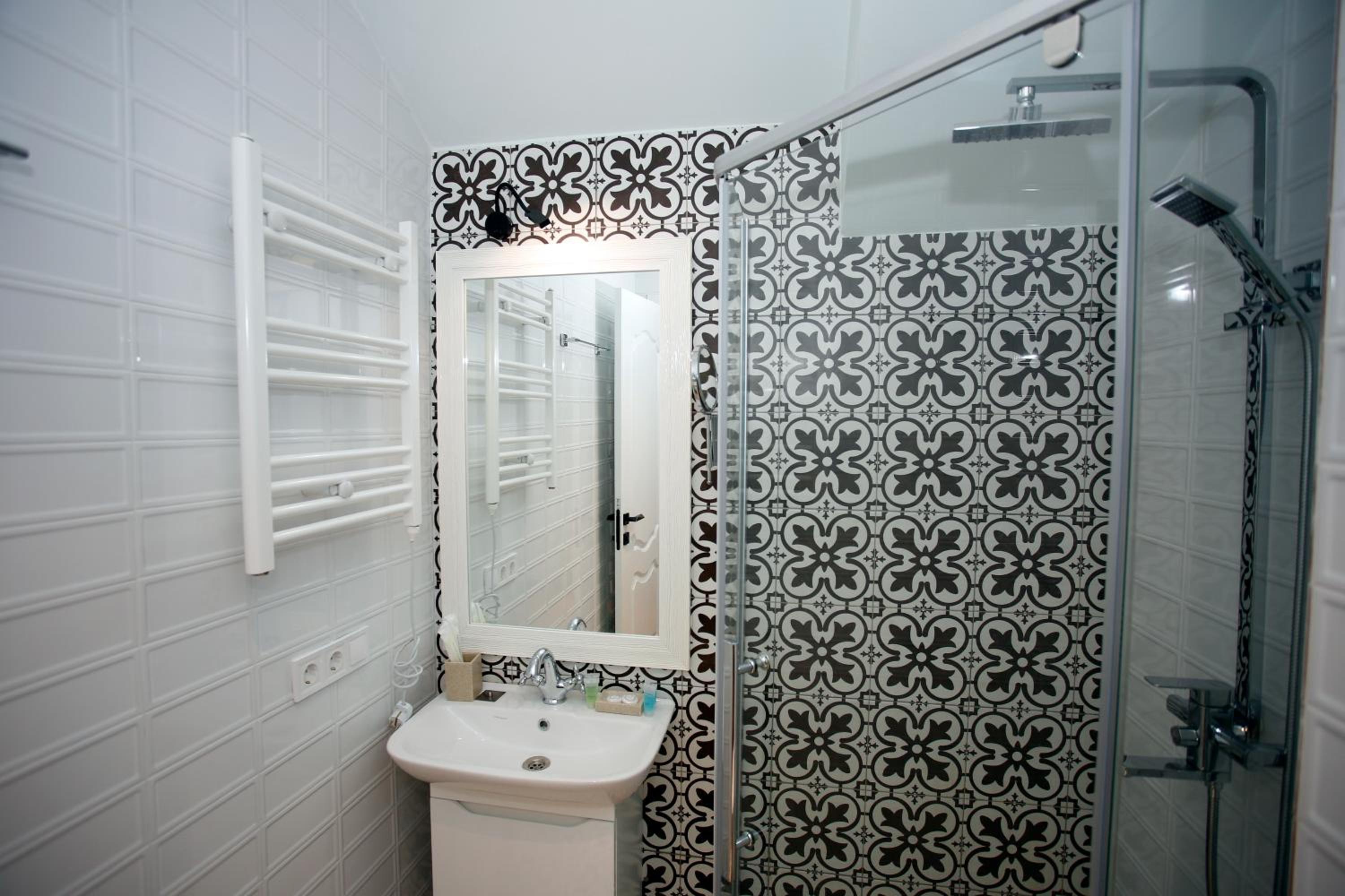 Single Room with Balcony photo 3