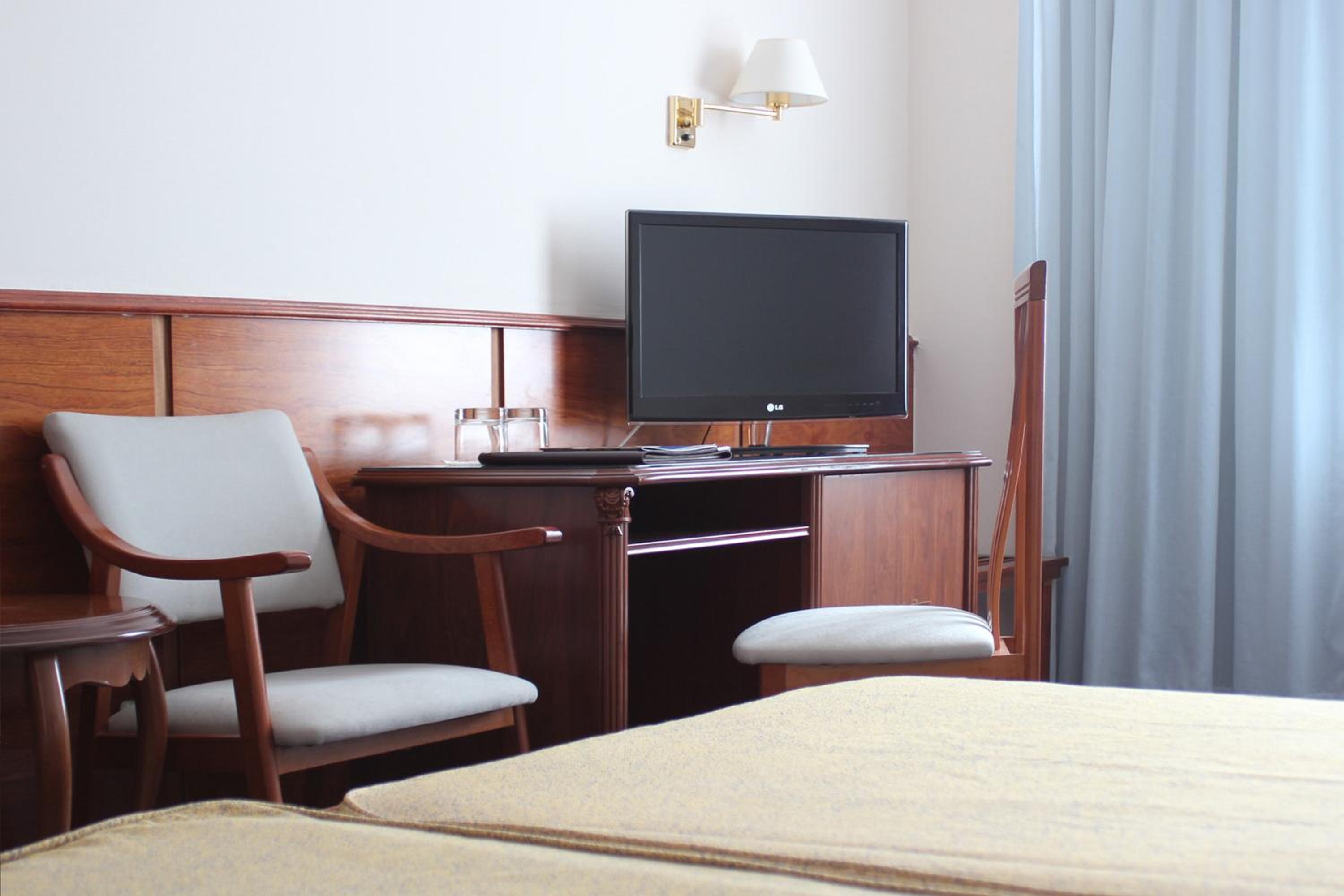 Double or Twin Room photo 3