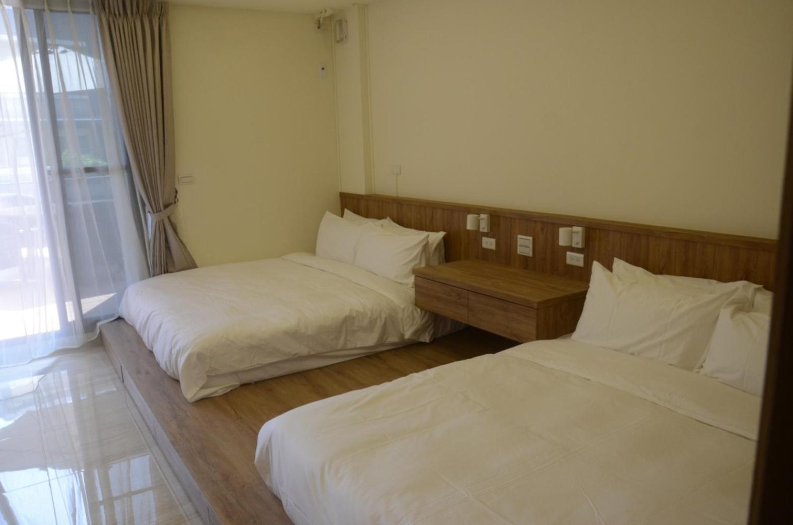 Deluxe Quadruple Room photo 2