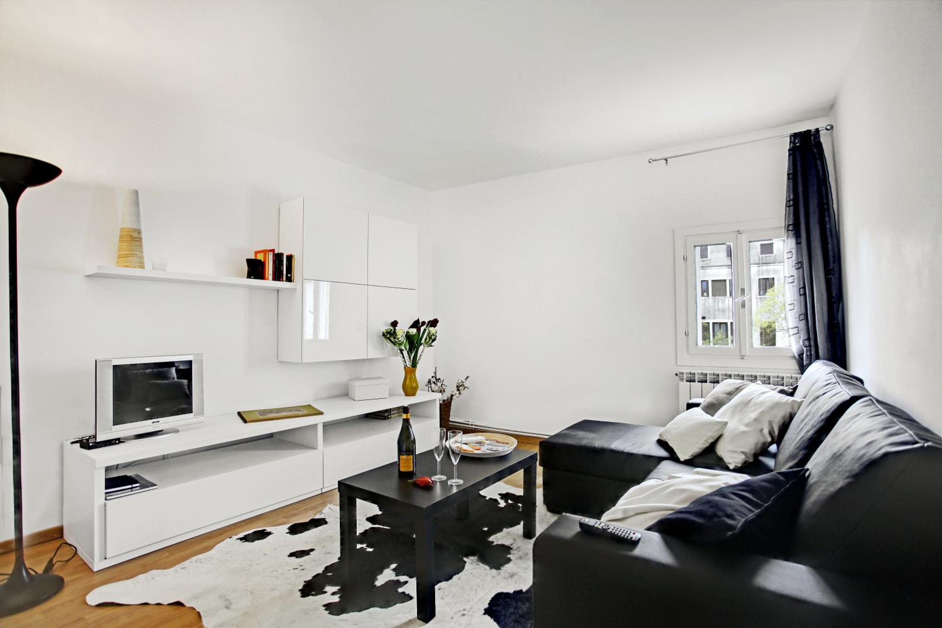 Two-Bedroom Apartment - Santa Croce 1785 photo 3