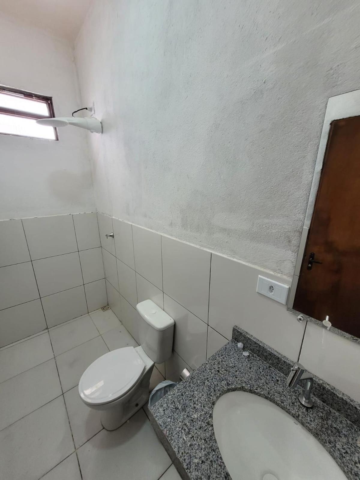 Double Room - Photo 5