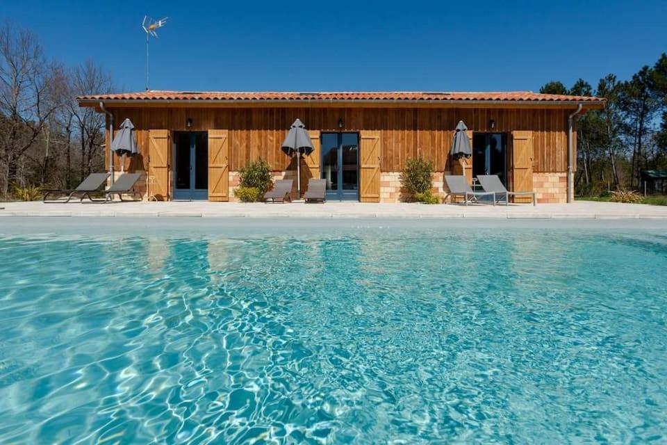 Triple Room with Pool View