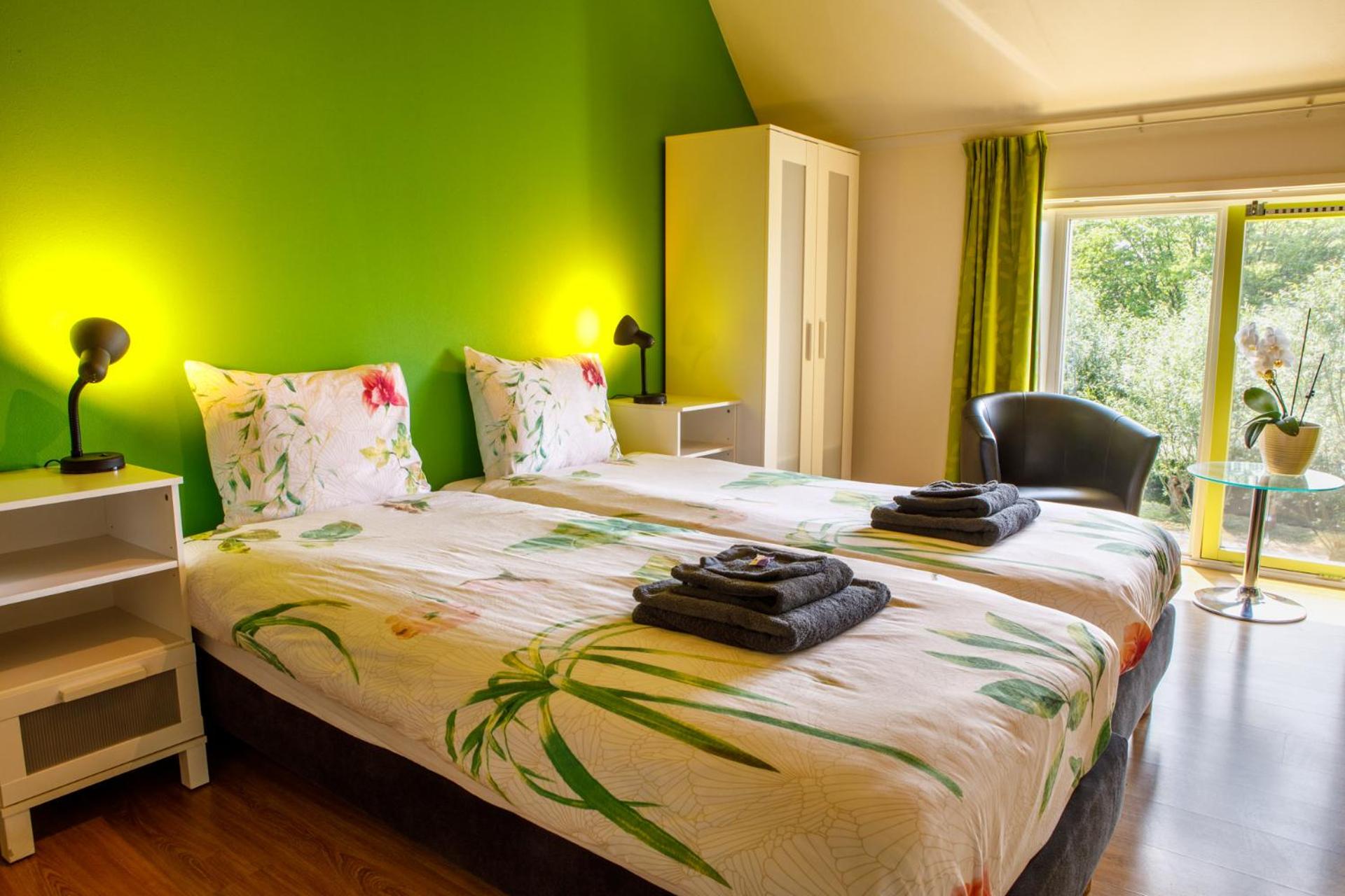 Double Room with Private Bathroom - Photo 4