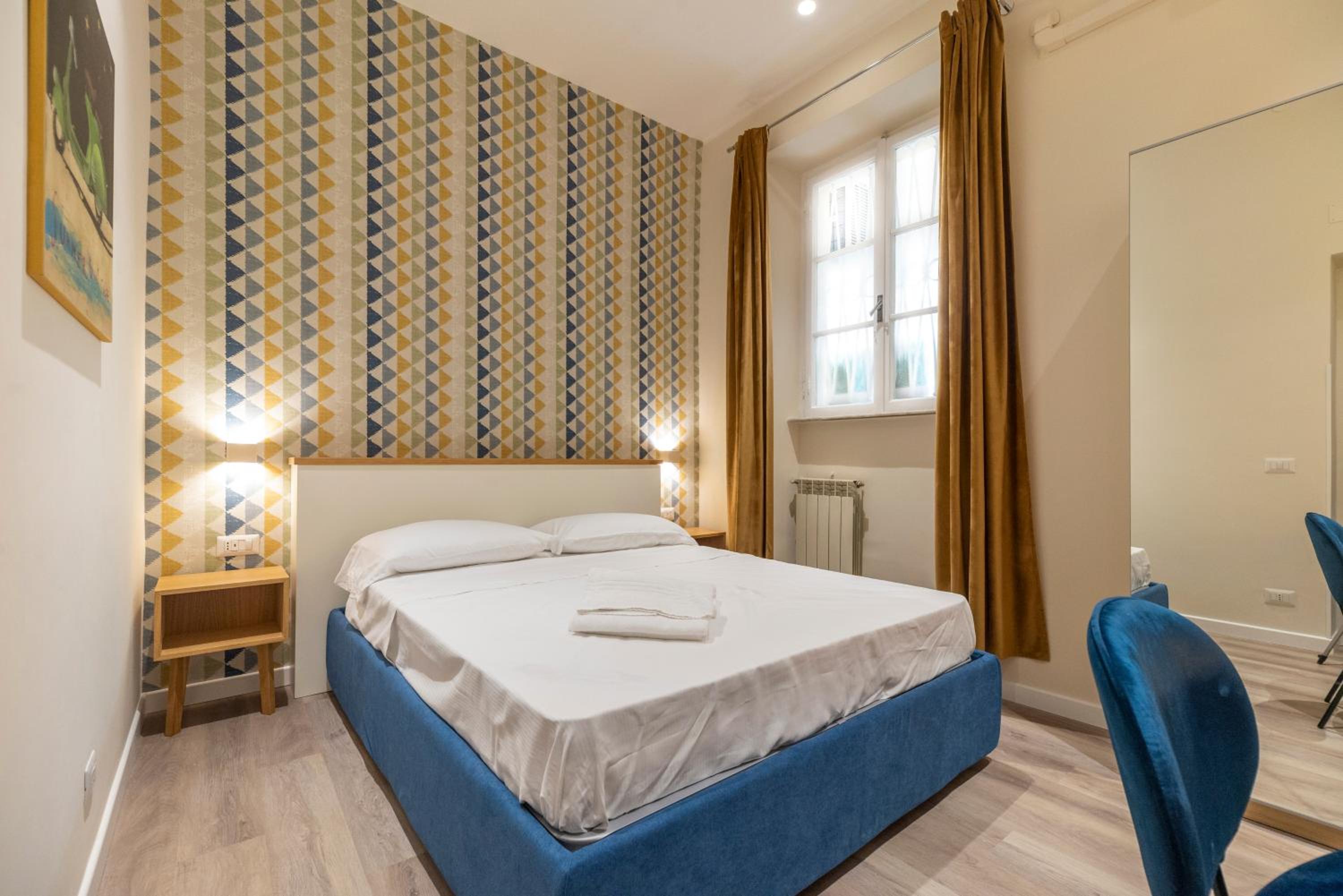Double Room Economy with Private External Bathroom photo 1